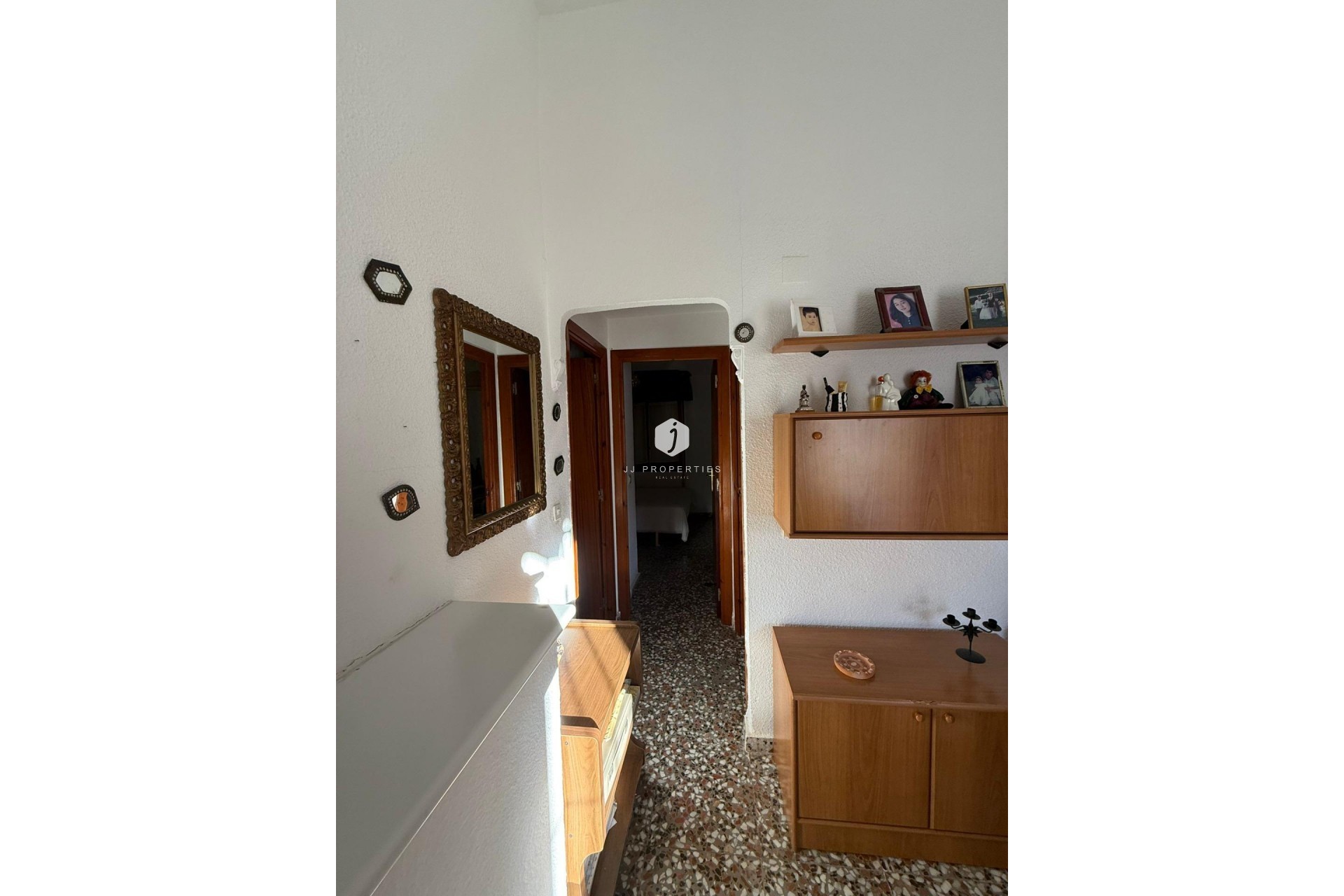 Segunda mano - Chalet -
Torrevieja - Los altos