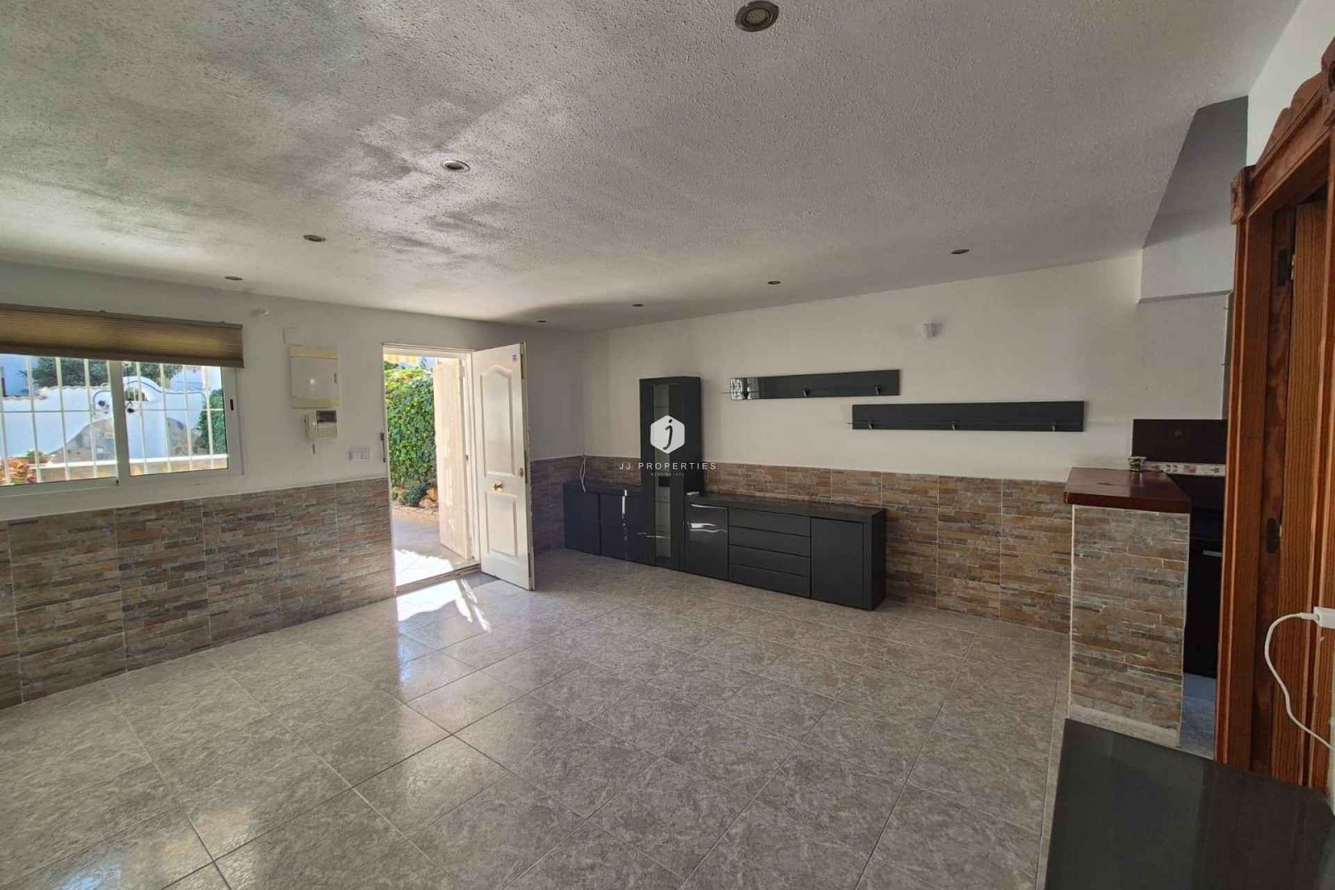 Segunda mano - Chalet -
Torrevieja - Los Balcones