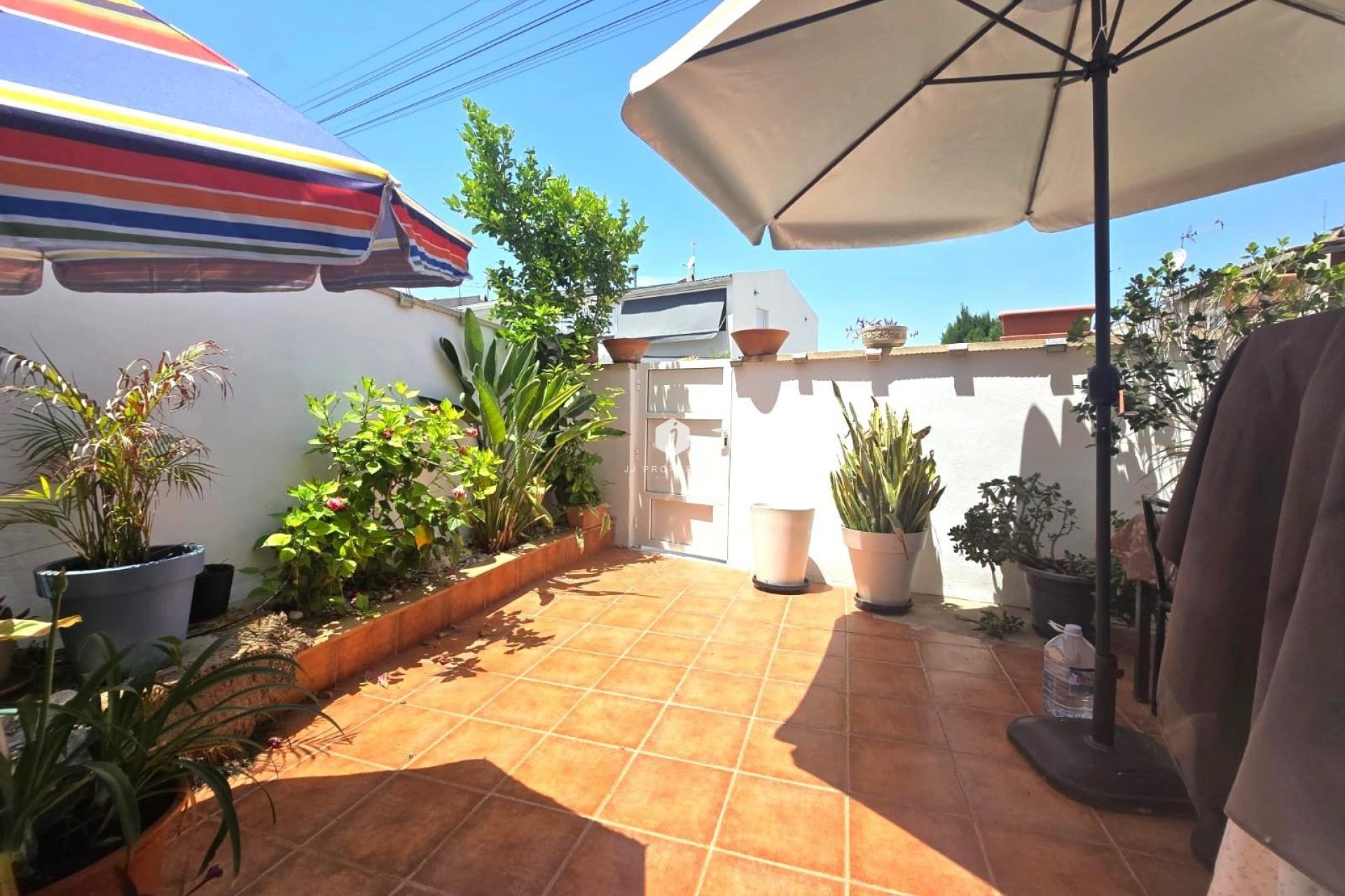 Segunda mano - Chalet -
Torrevieja - Los Balcones