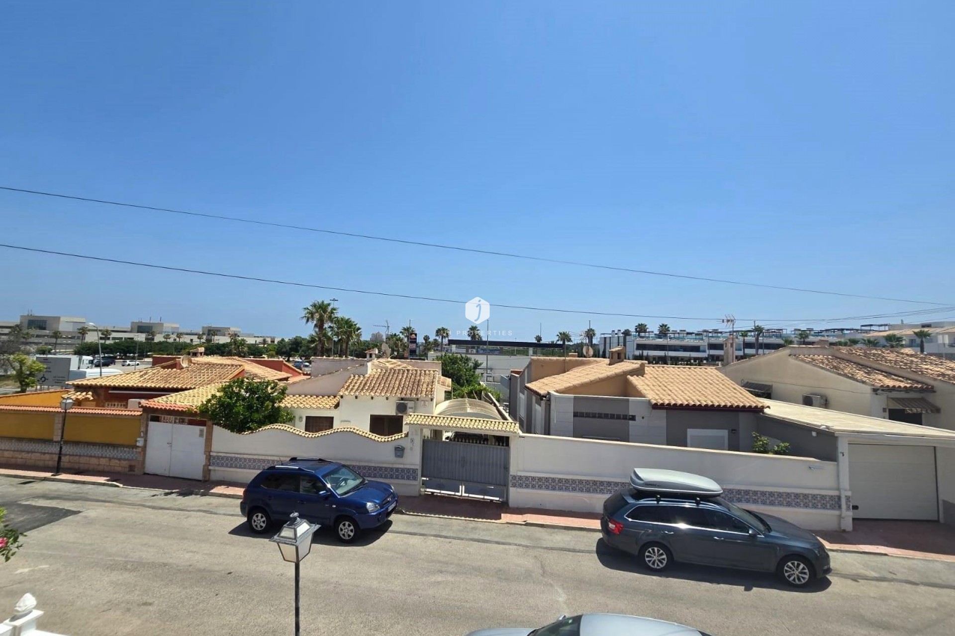Segunda mano - Chalet -
Torrevieja - Los Balcones