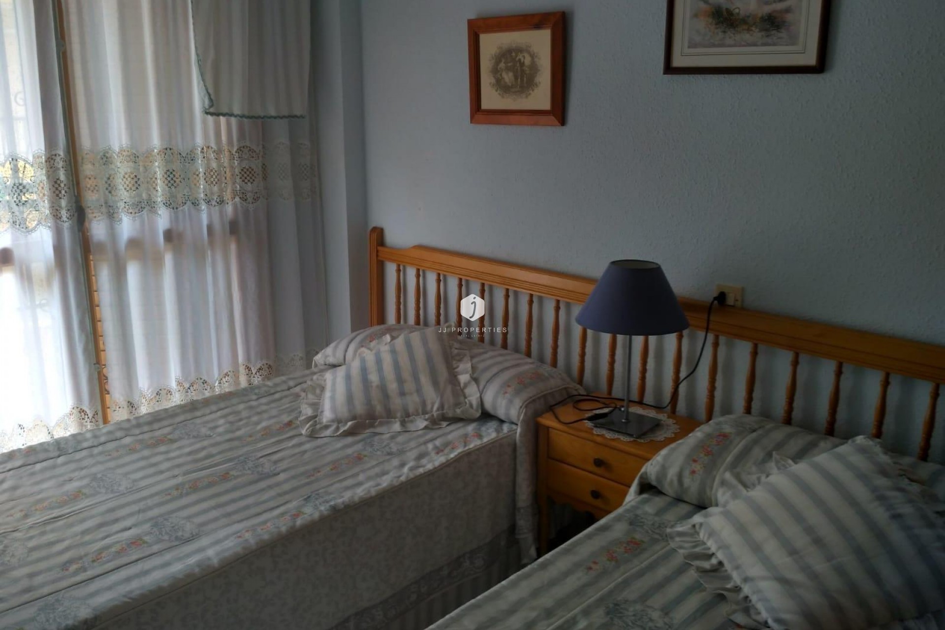 Segunda mano - Chalet -
Torrevieja - Los Europeos