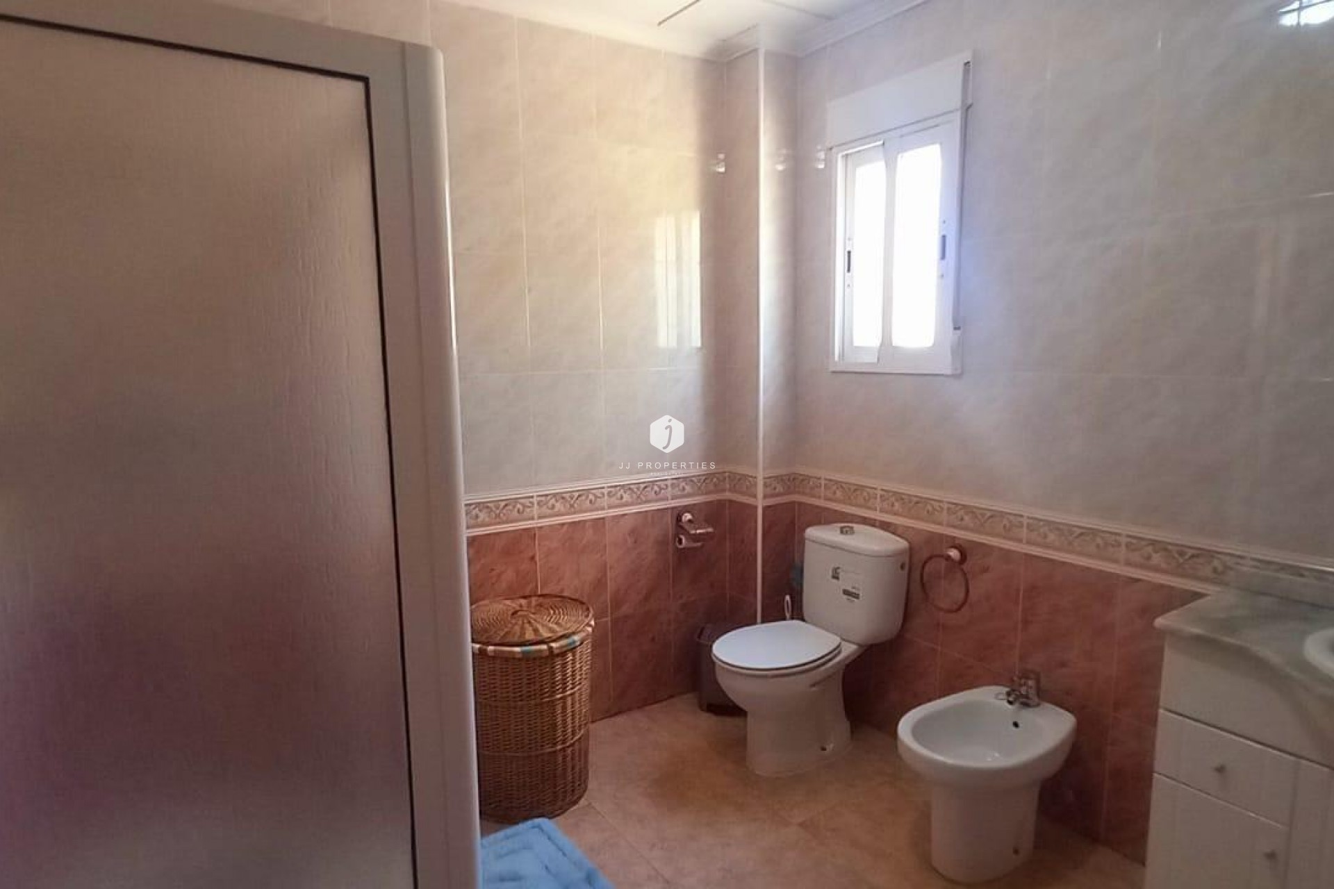 Segunda mano - Chalet -
Torrevieja - Nueva Torrevieja