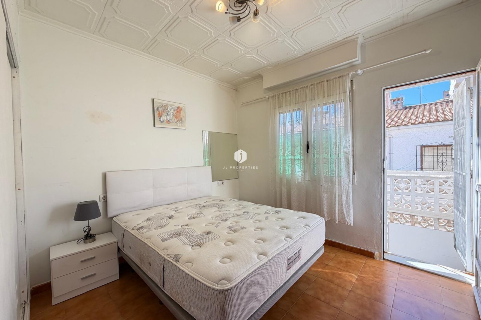 Segunda mano - Chalet -
Torrevieja - Nueva Torrevieja