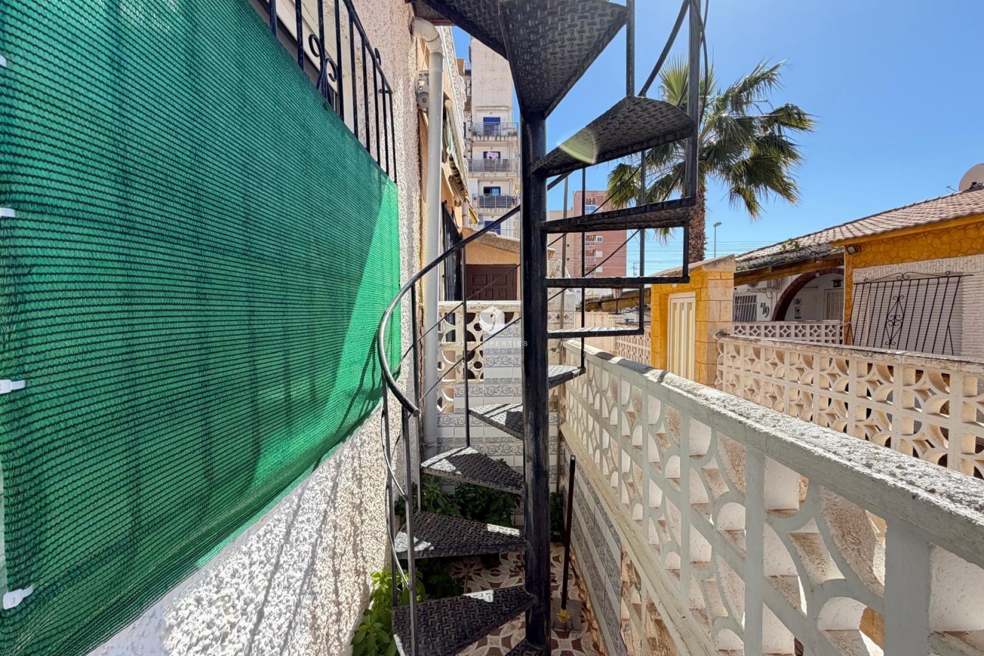 Segunda mano - Chalet -
Torrevieja - Nueva Torrevieja