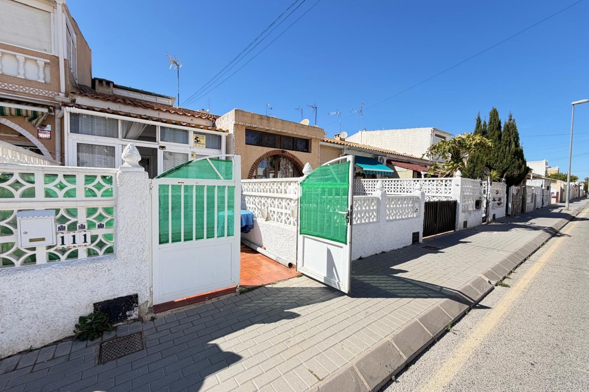 Segunda mano - Chalet -
Torrevieja - Nueva Torrevieja