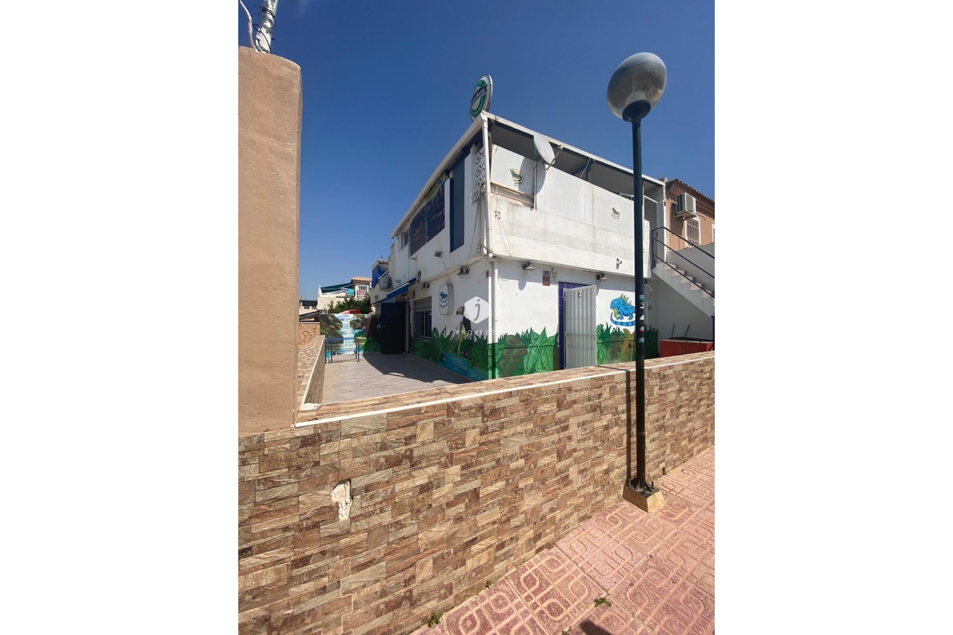 Segunda mano - Chalet -
Torrevieja - Parque Acuático - Sector 25