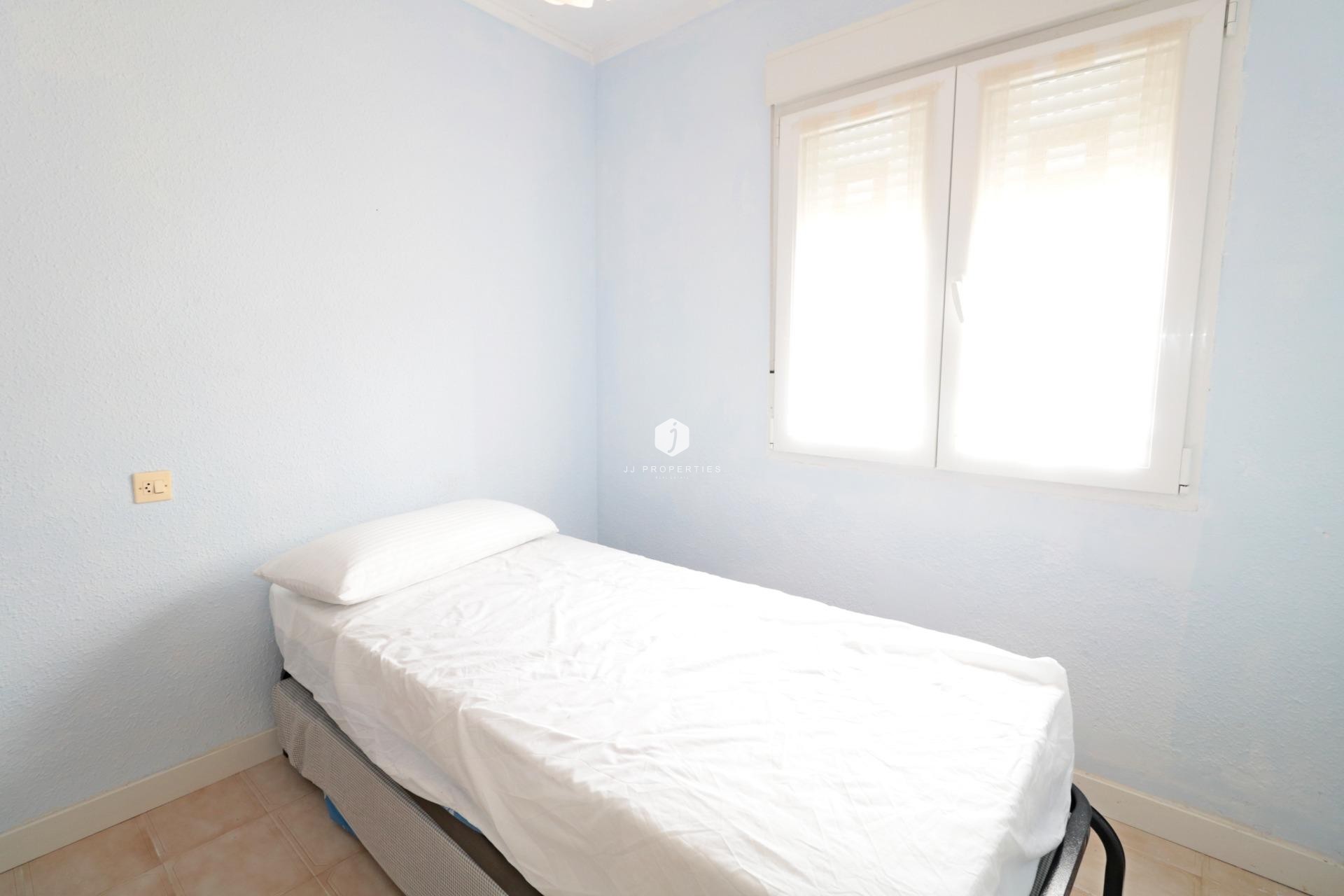 Segunda mano - Chalet -
Torrevieja - Playa de los Naufragos