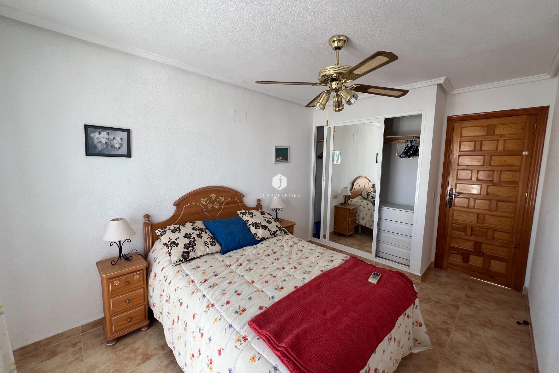 Segunda mano - Chalet -
Torrevieja - San luis