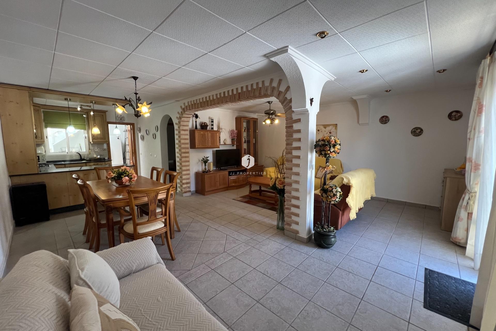 Segunda mano - Chalet -
Torrevieja - San luis