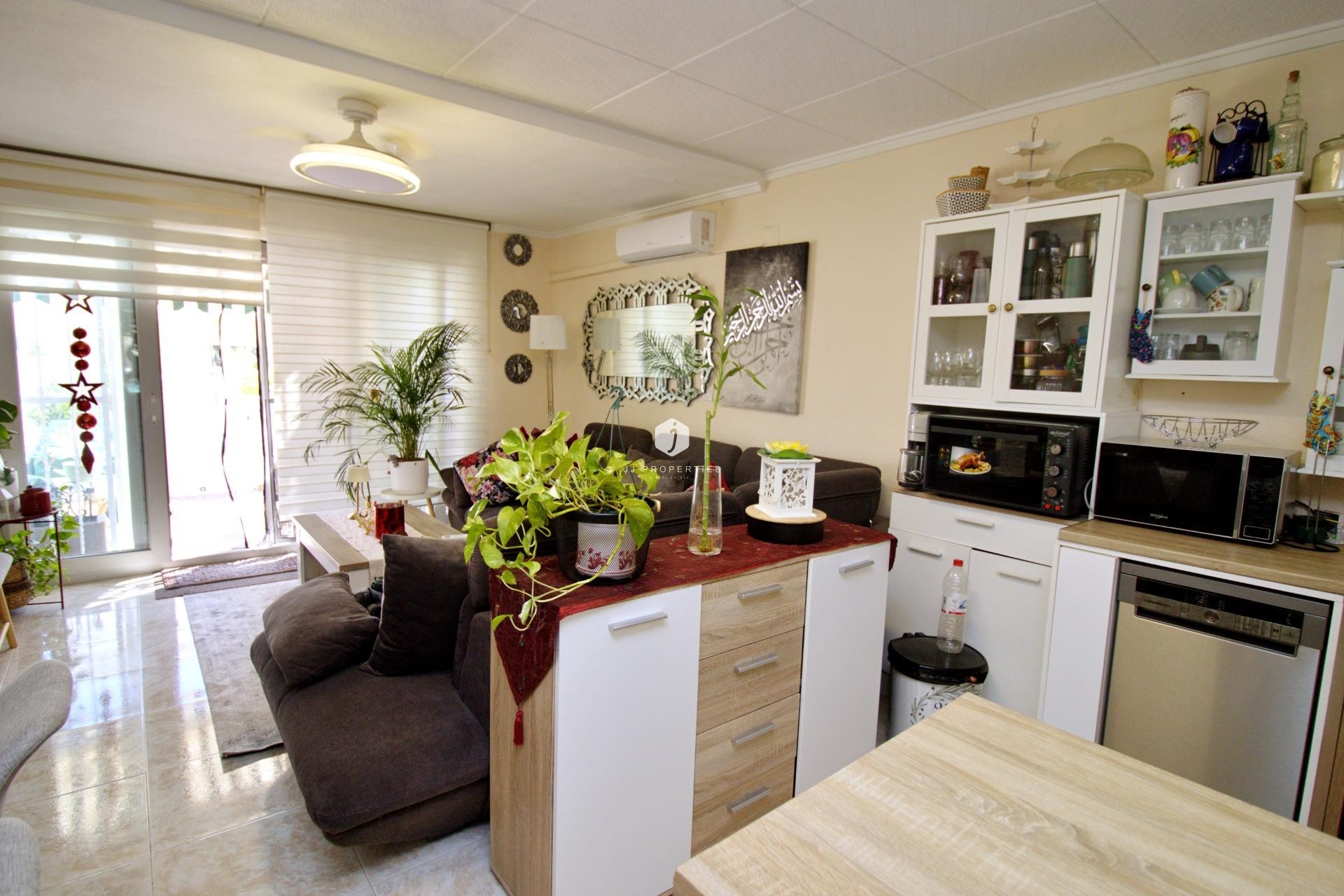 Segunda mano - Chalet -
Torrevieja - San luis