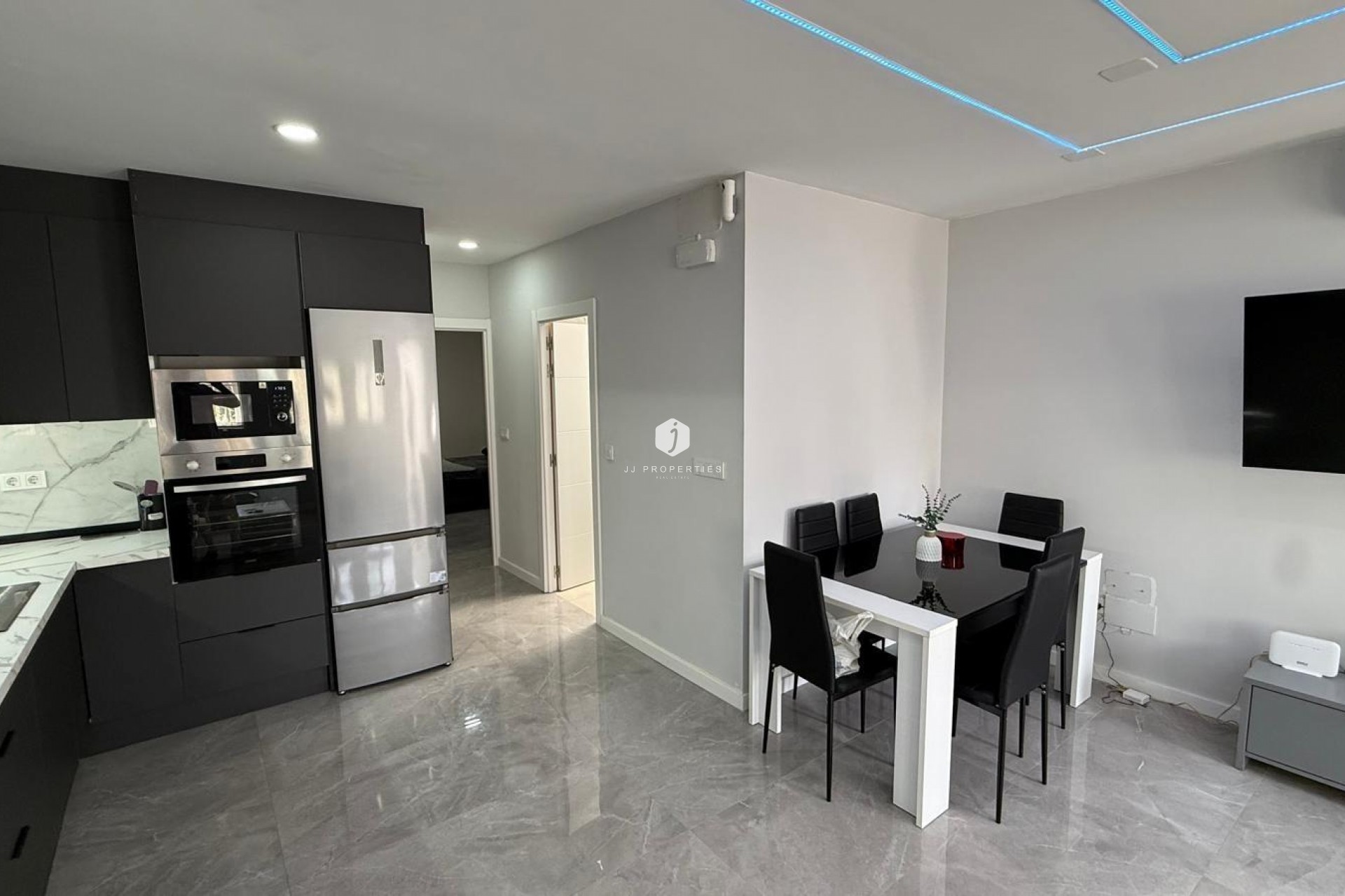 Segunda mano - Chalet -
Torrevieja - Torreta Florida