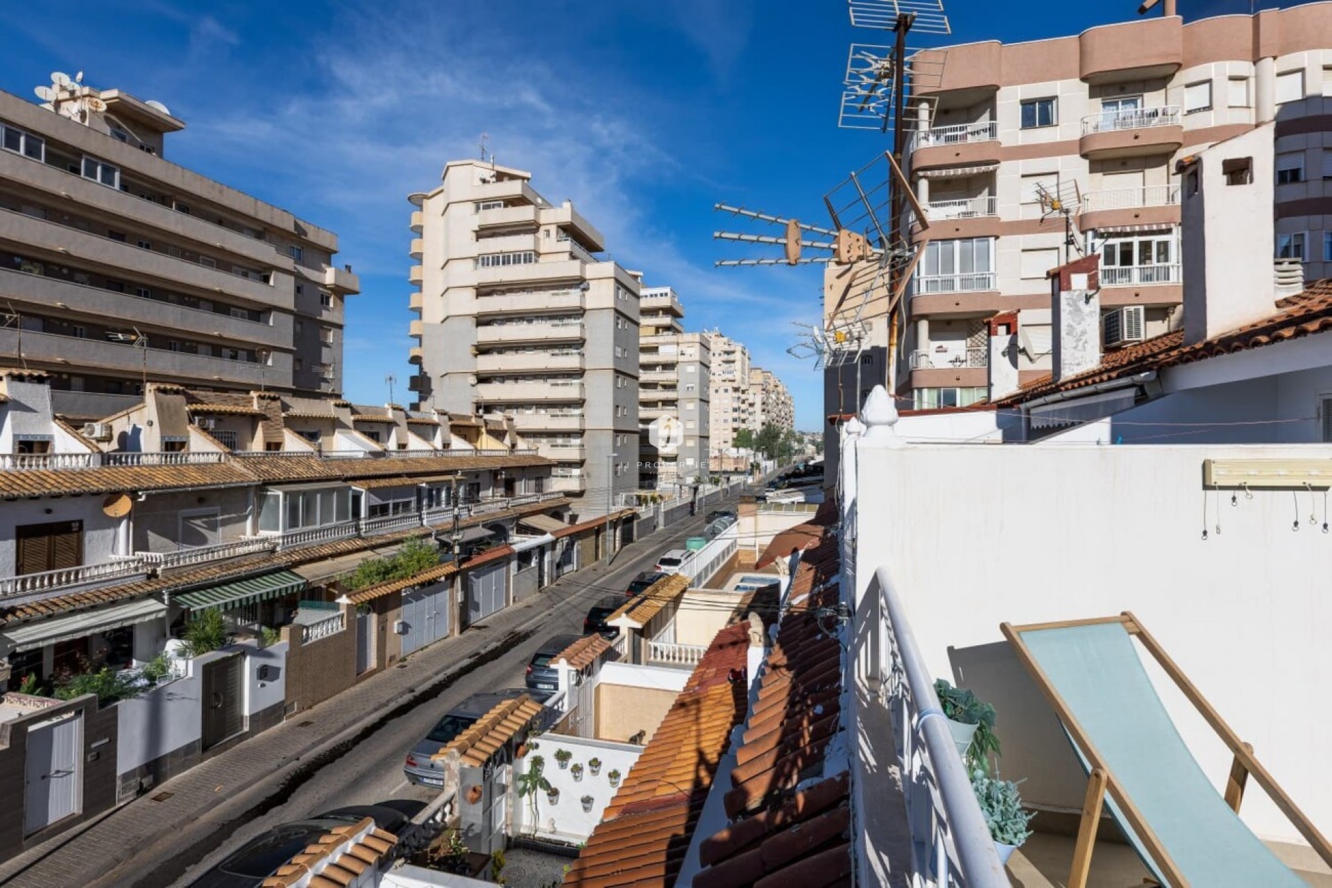 Segunda mano - Chalet -
Torrevieja