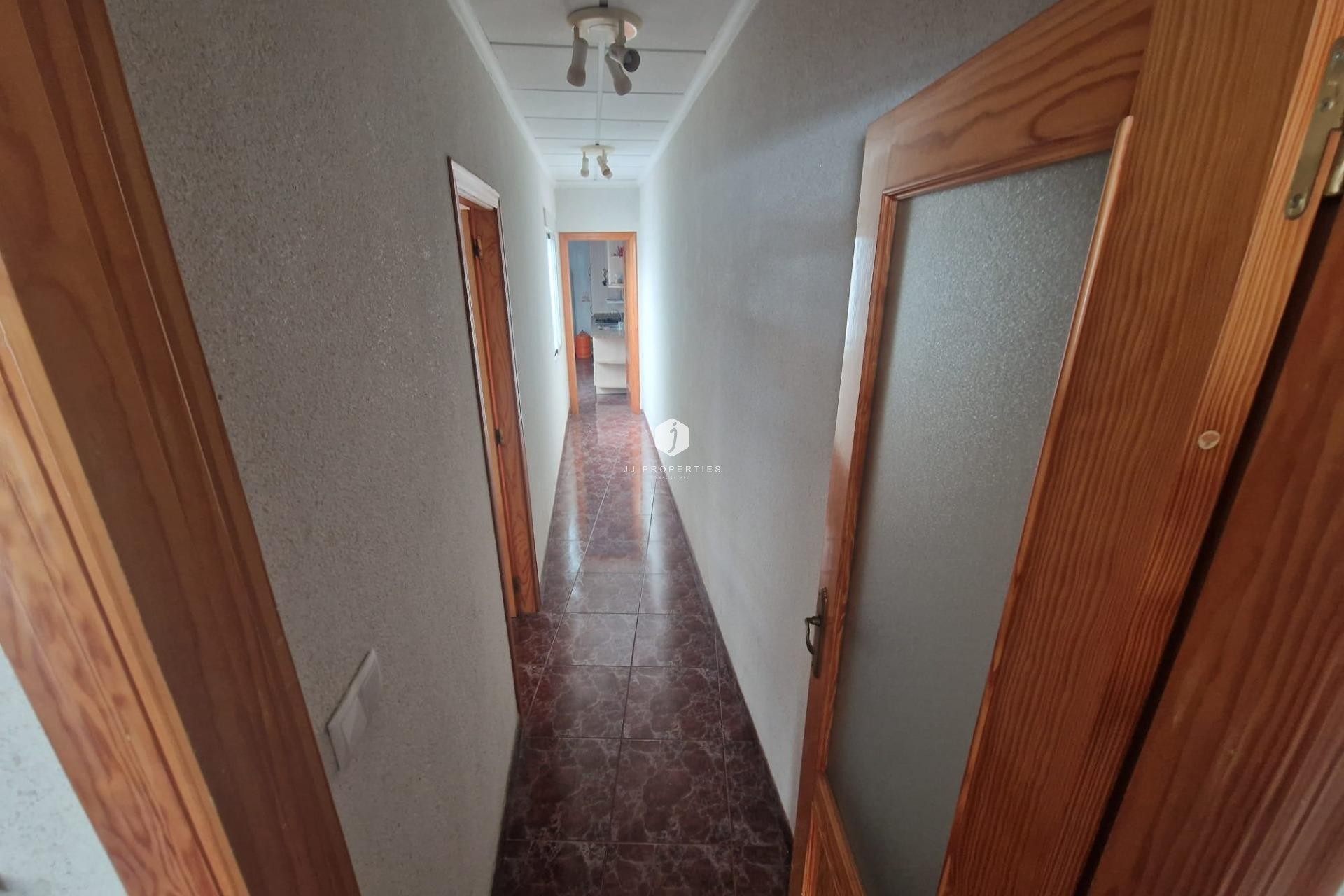 Segunda mano - Chalet -
Torrevieja