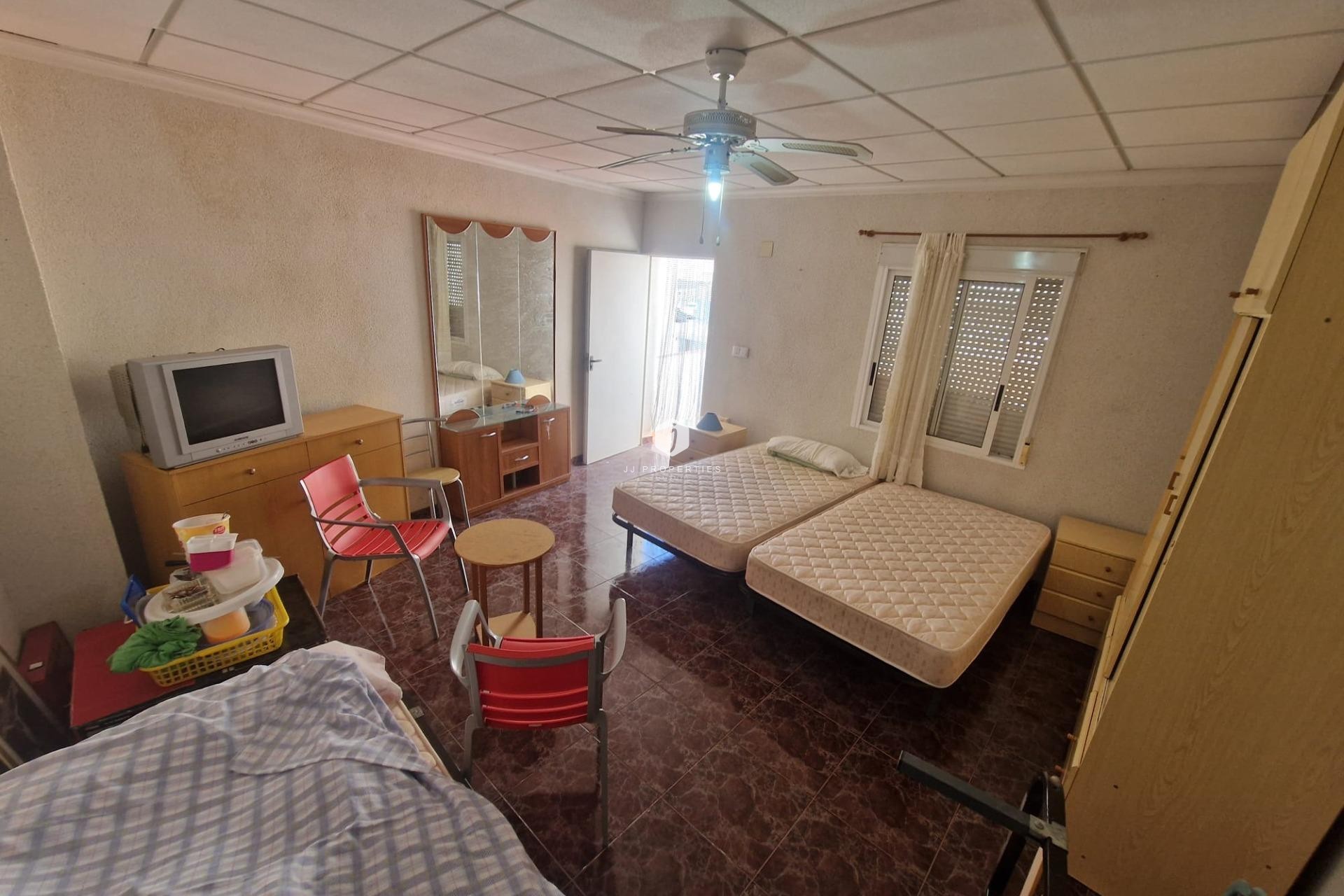 Segunda mano - Chalet -
Torrevieja