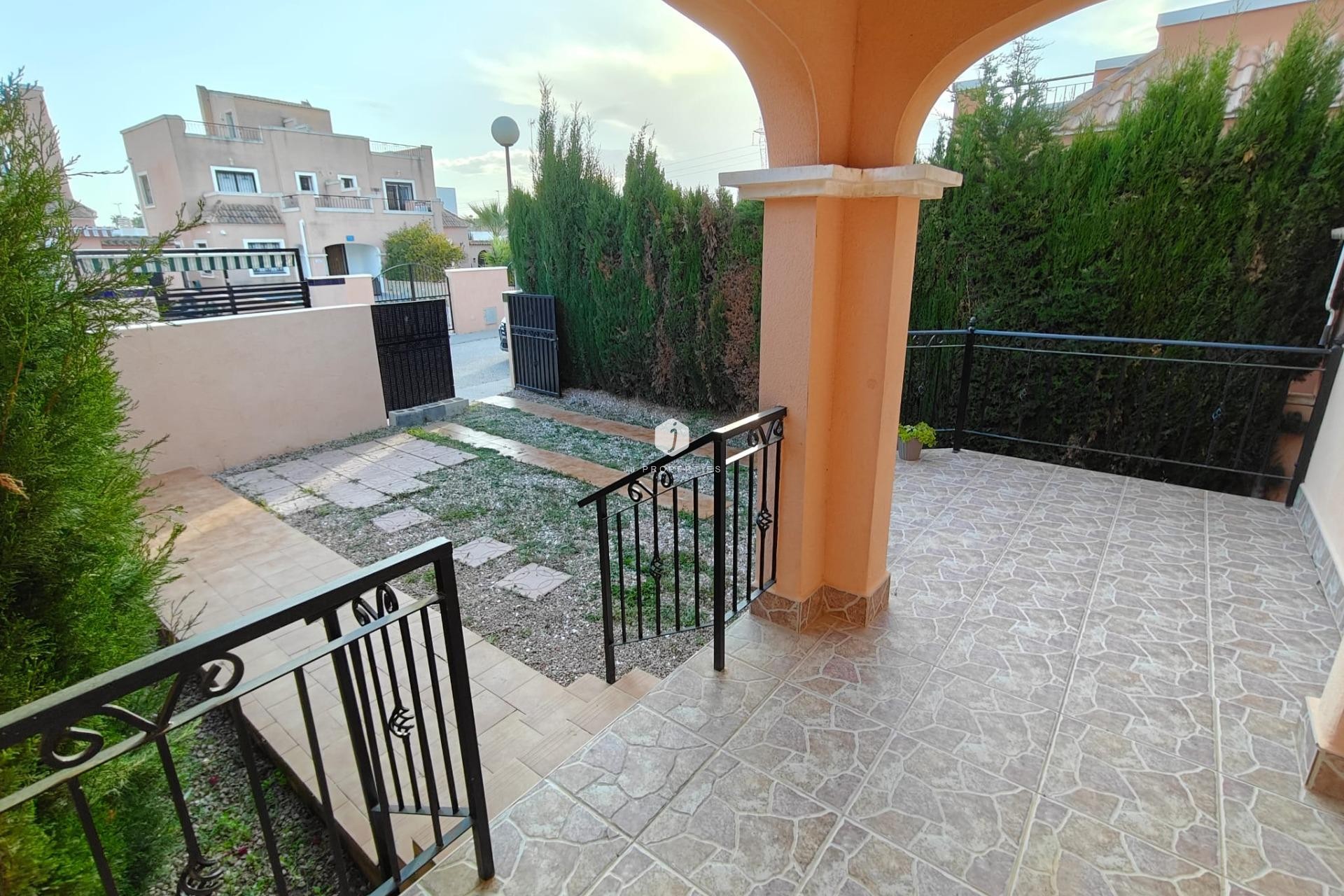 Segunda mano - Duplex -
Los Montesinos - Costa Blanca Sur