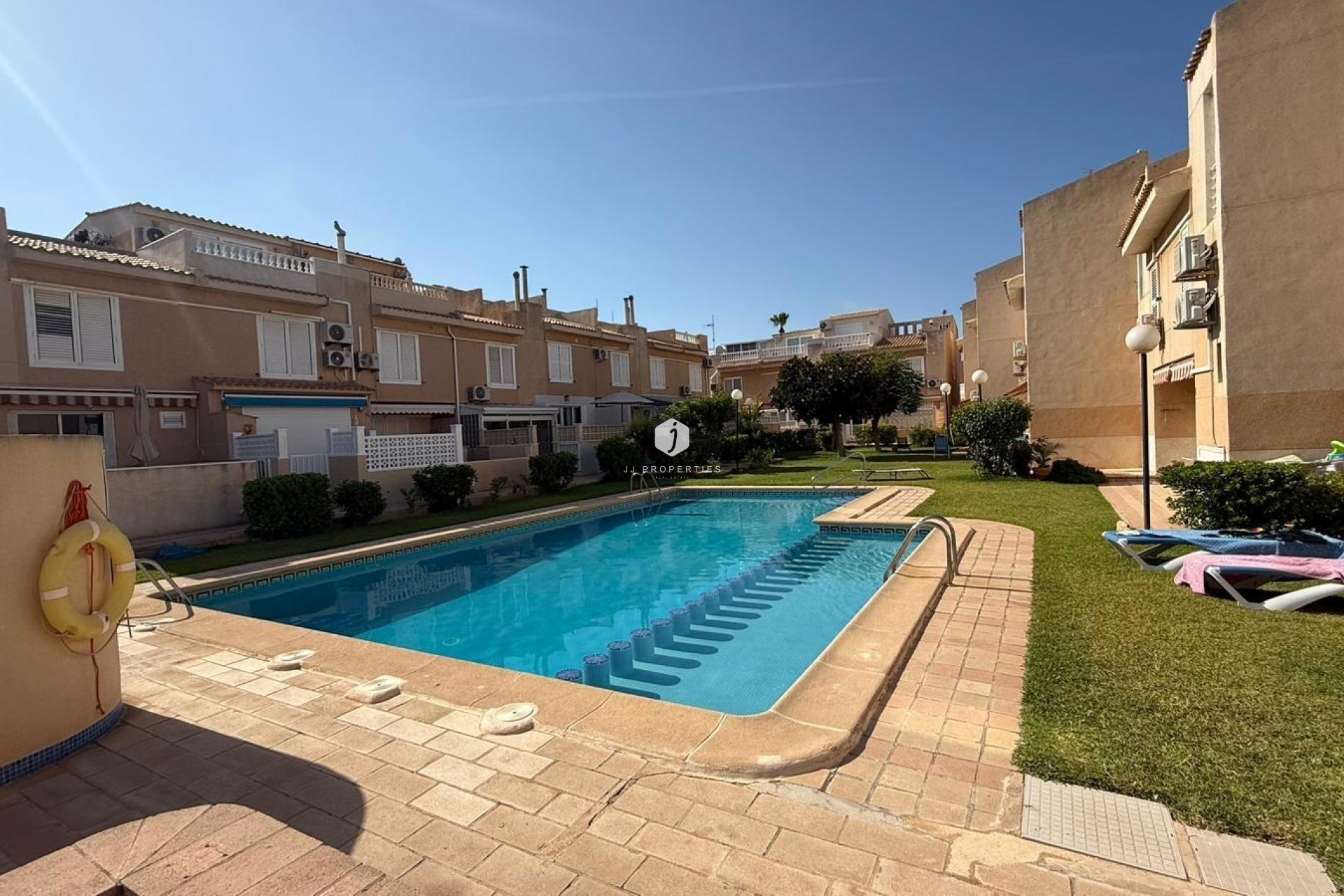 Segunda mano - Duplex -
Torrevieja - Los Frutales