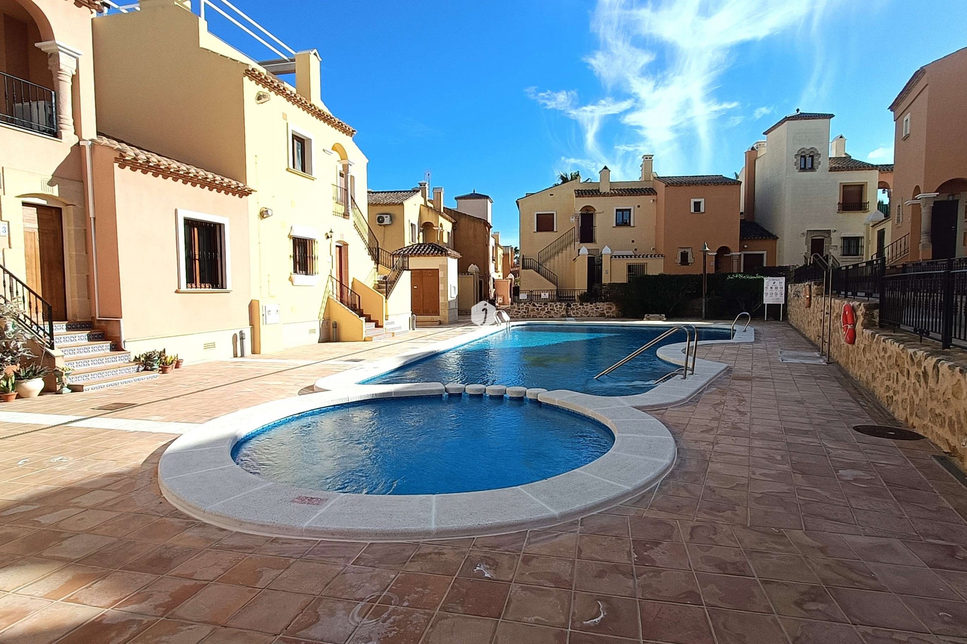 Segunda mano - Villa -
Algorfa - Inland