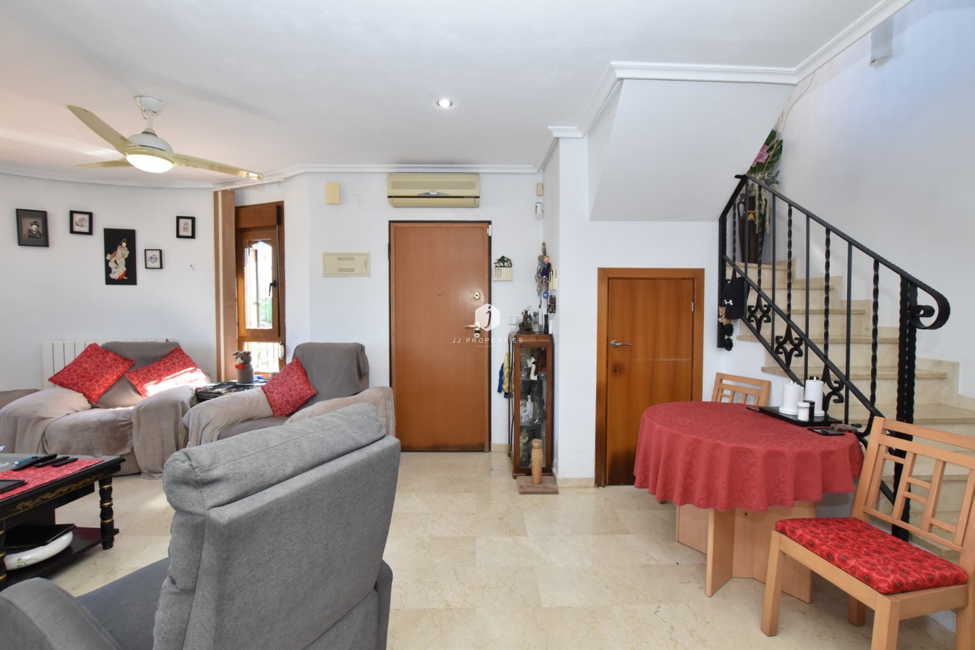 Segunda mano - Villa -
Algorfa - Inland