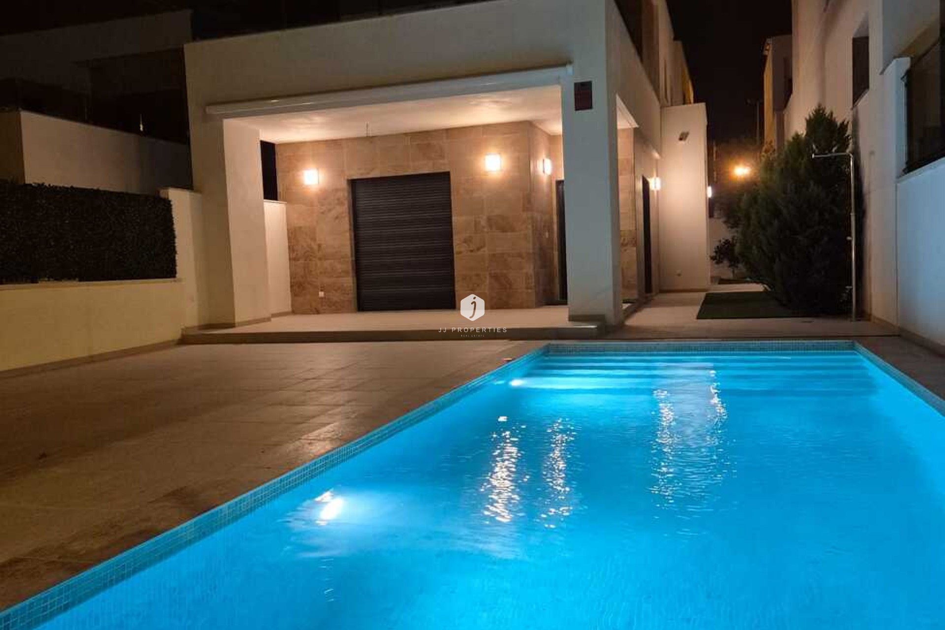 Segunda mano - Villa -
Bigastro - Inland