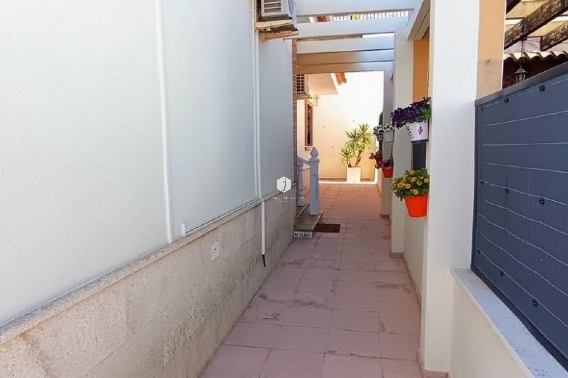 Segunda mano - Villa -
Bigastro - Inland