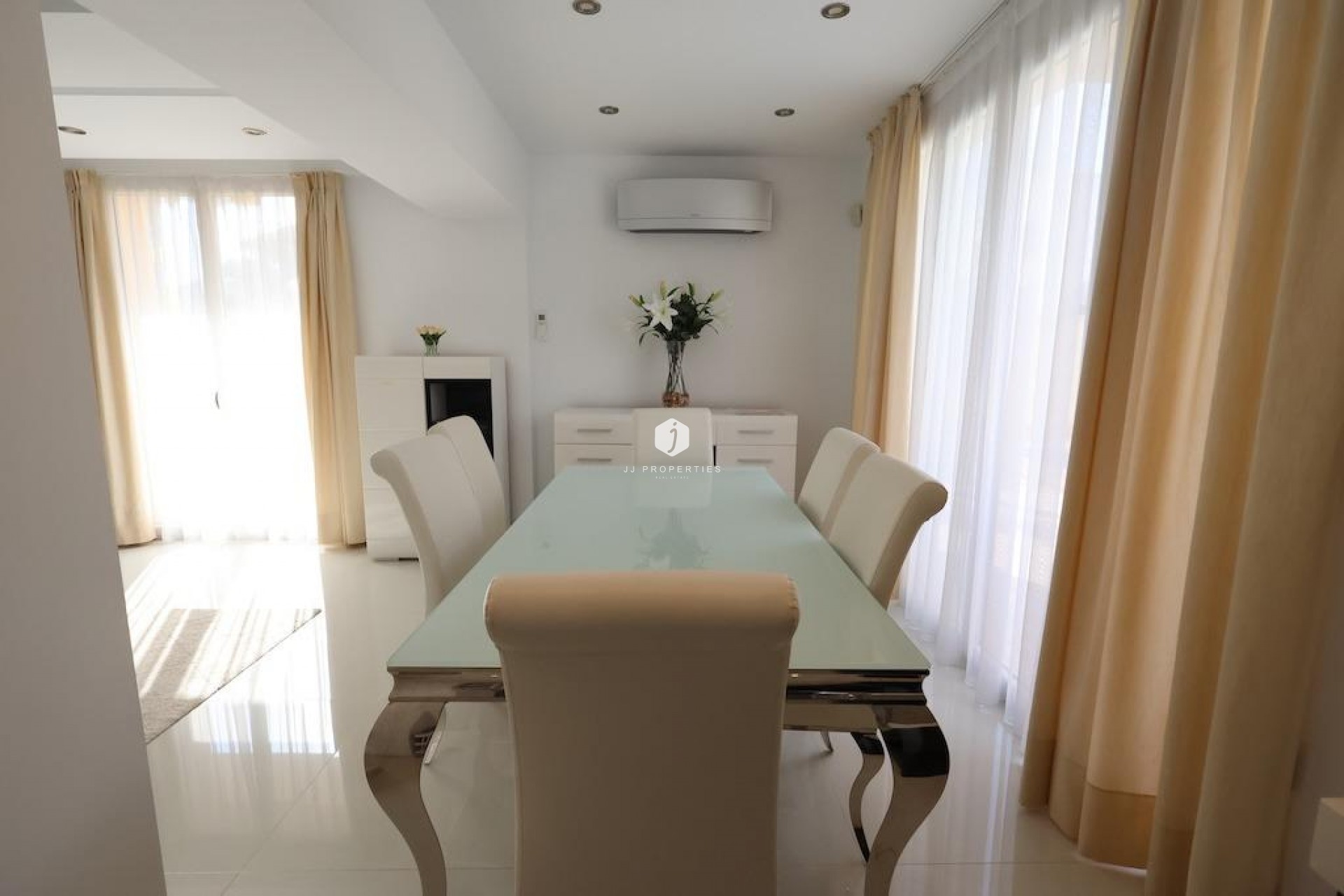 Segunda mano - Villa -
Cabo Roig - Costa Blanca