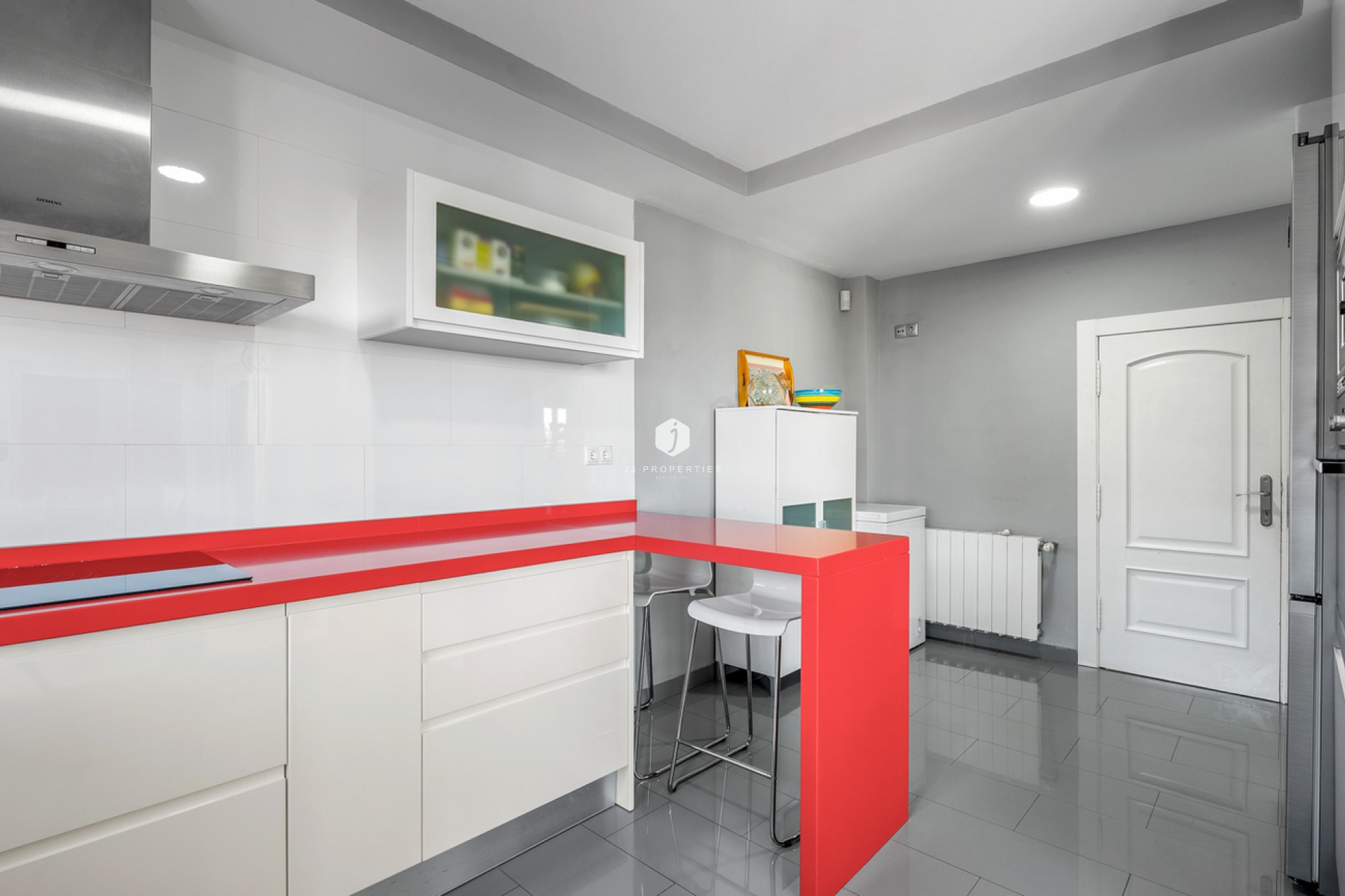 Segunda mano - Villa -
Ciudad De Las Comunicaciones - Costa Blanca