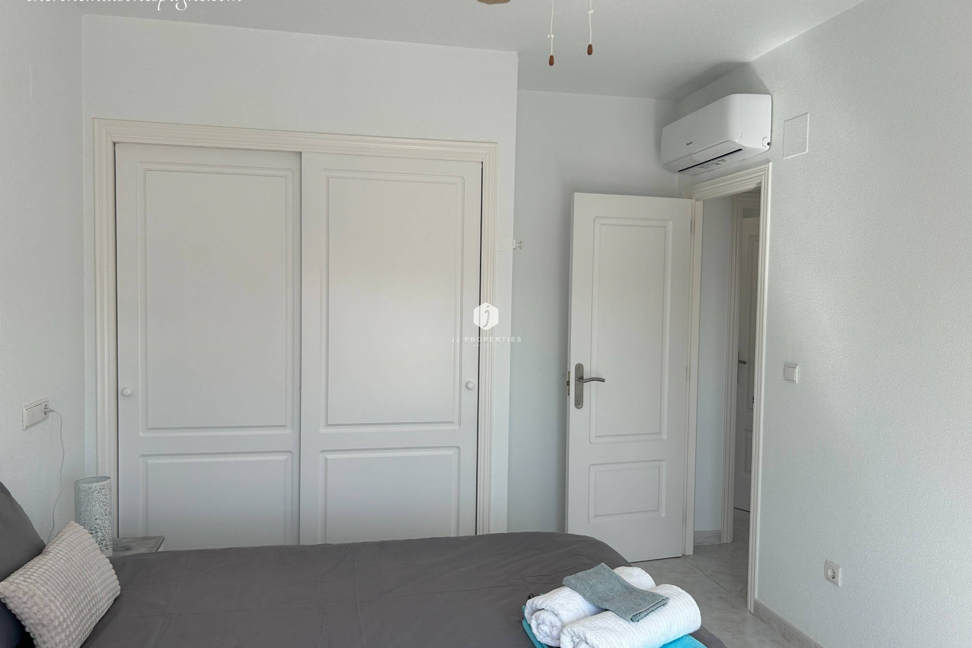 Segunda mano - Villa -
Ciudad Quesada - Benimar