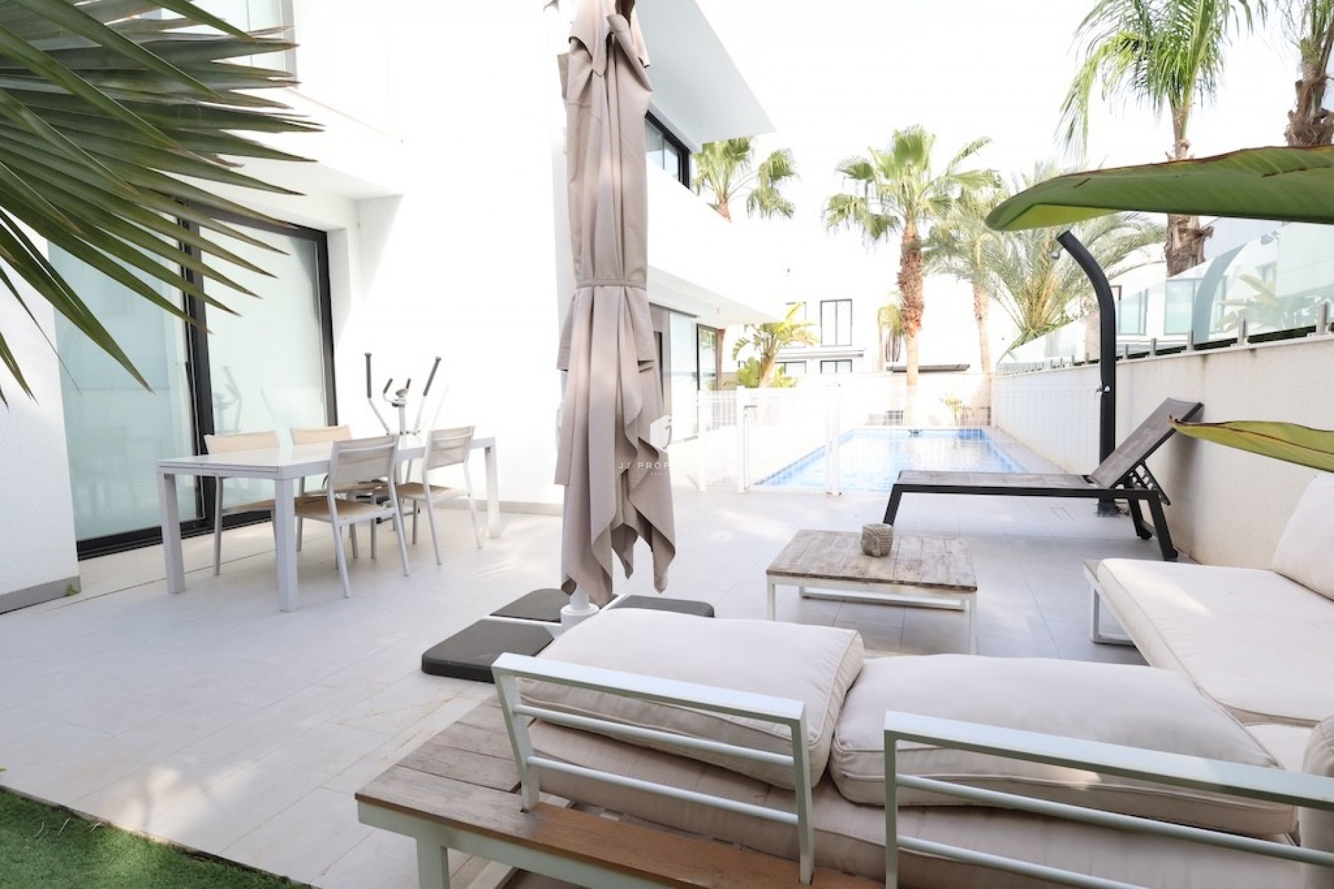 Segunda mano - Villa -
Ciudad Quesada - Costa Blanca