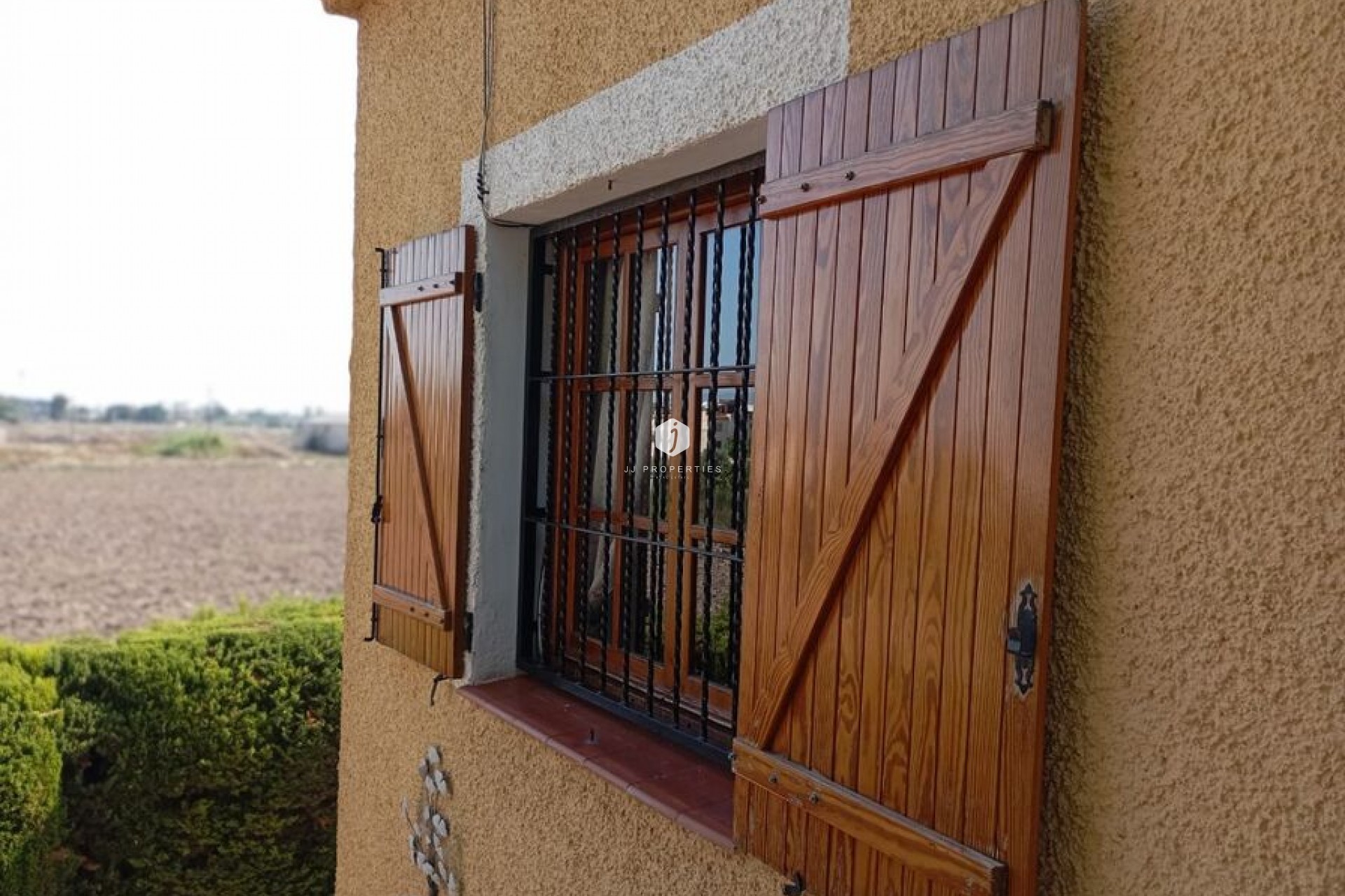 Segunda mano - Villa -
Daya Nueva - Costa Blanca