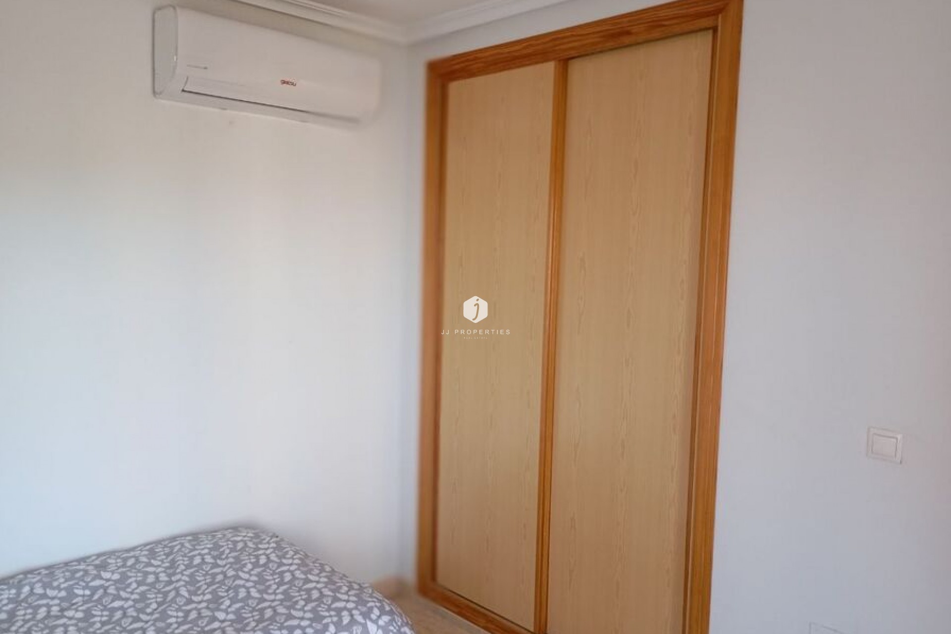 Segunda mano - Villa -
Daya Vieja - Costa Blanca