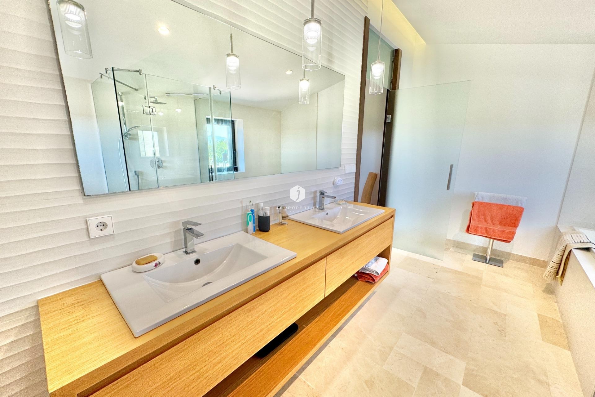 Segunda mano - Villa -
Dolores - Comunidad Valenciana