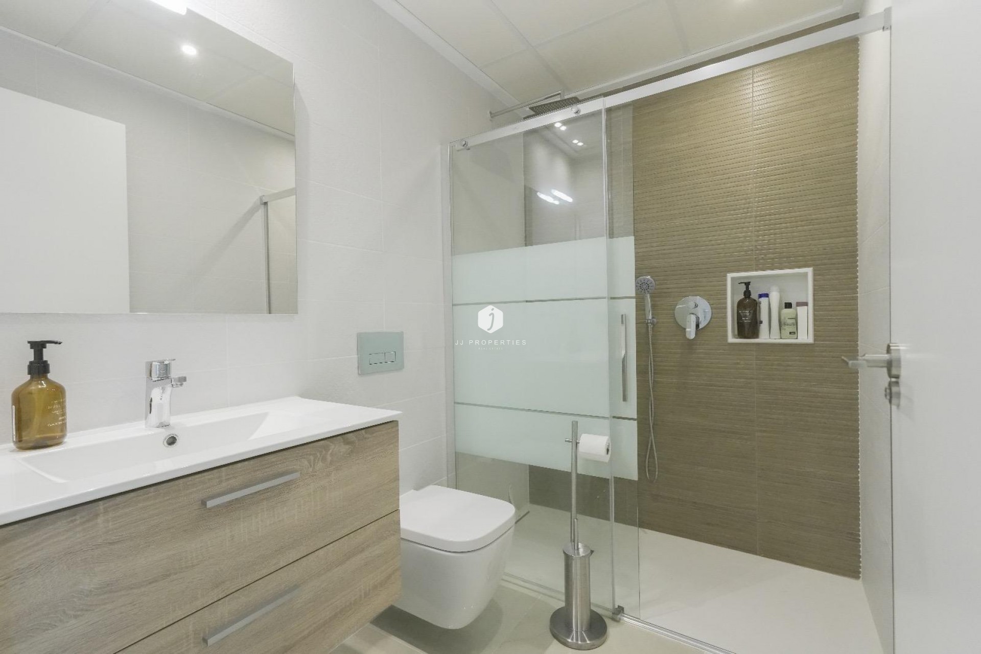 Segunda mano - Villa -
Dolores