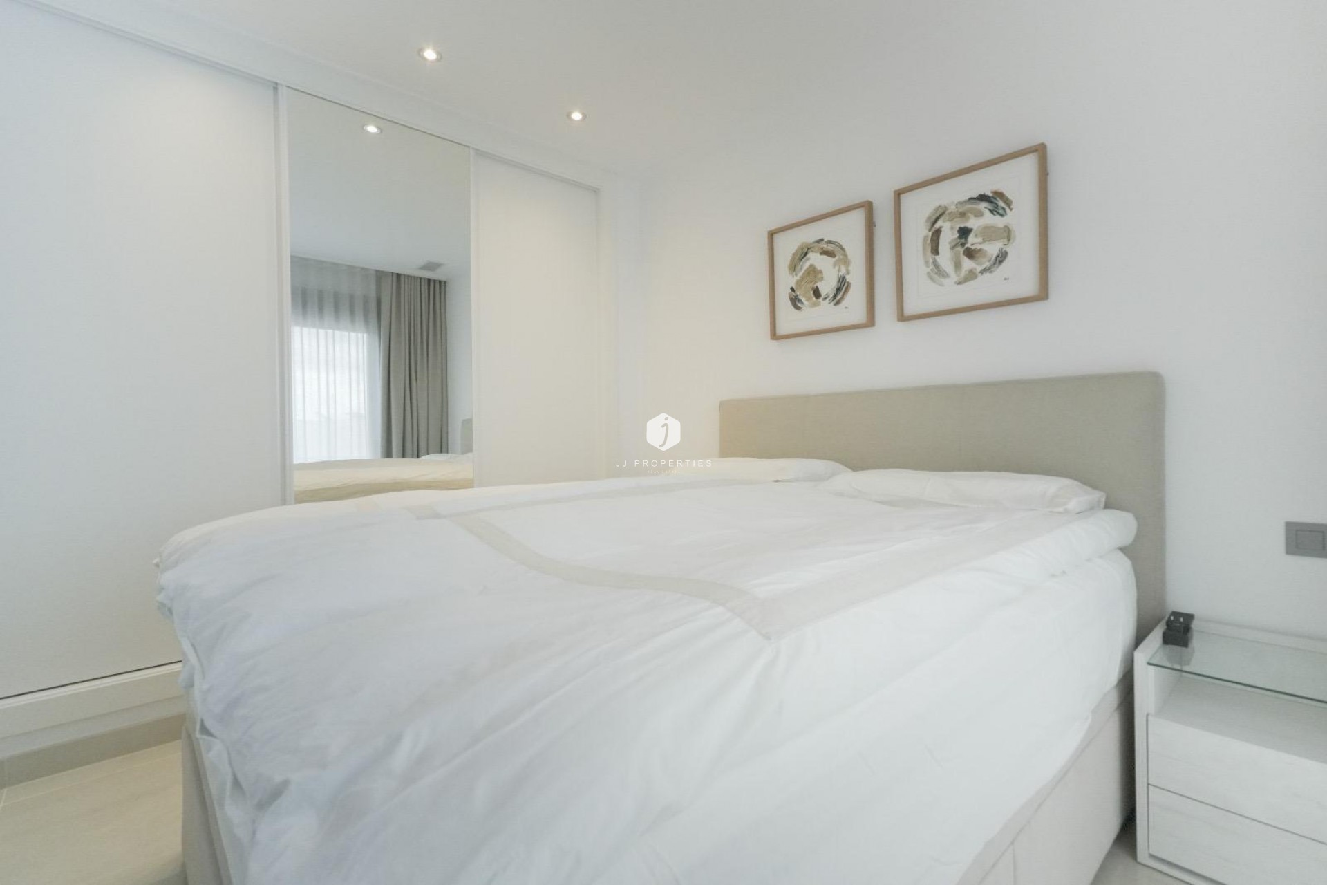 Segunda mano - Villa -
Dolores