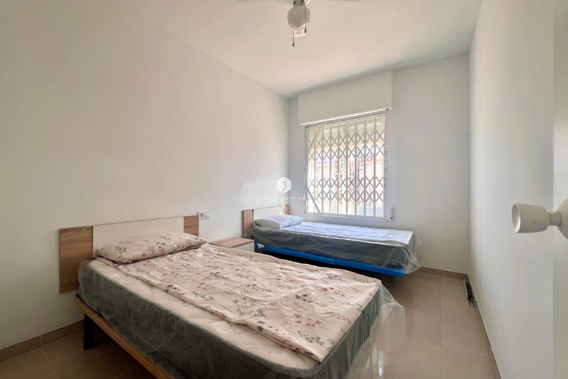 Segunda mano - Villa -
La Mata - Costa Blanca