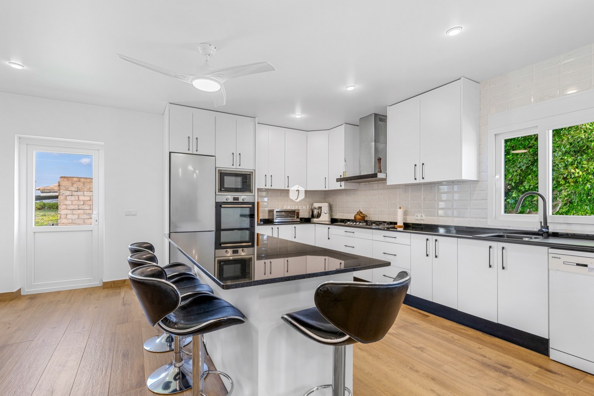 Segunda mano - Villa -
Los Montesinos - Costa Blanca