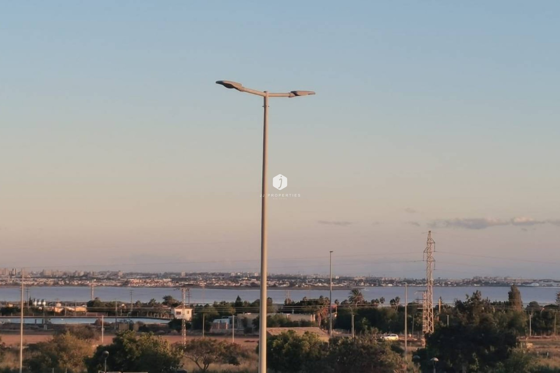 Segunda mano - Villa -
Los Montesinos - Costa Blanca