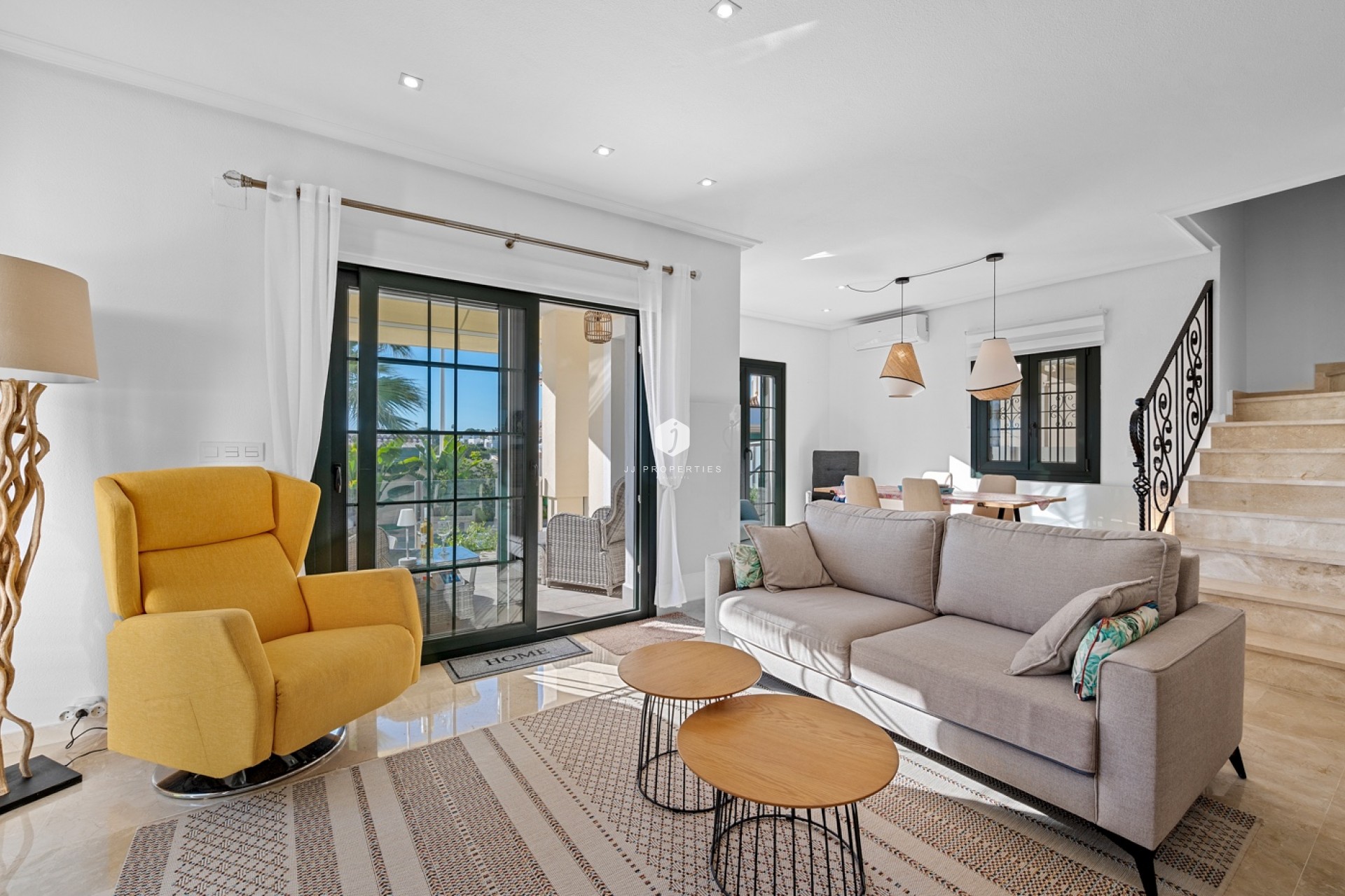 Segunda mano - Villa -
Orihuela Costa - Costa Blanca