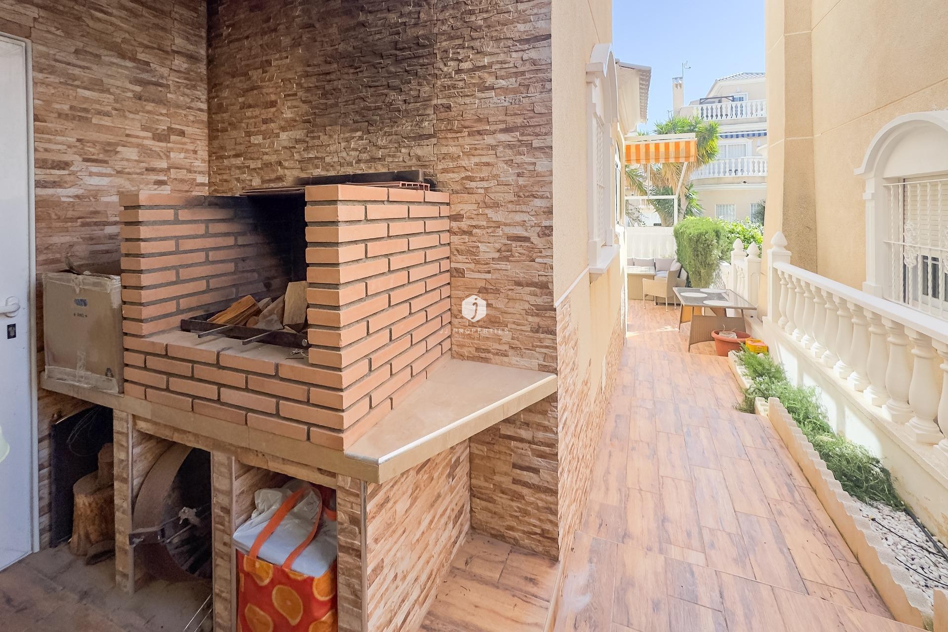 Segunda mano - Villa -
Orihuela Costa - Los Almendros-la Florida