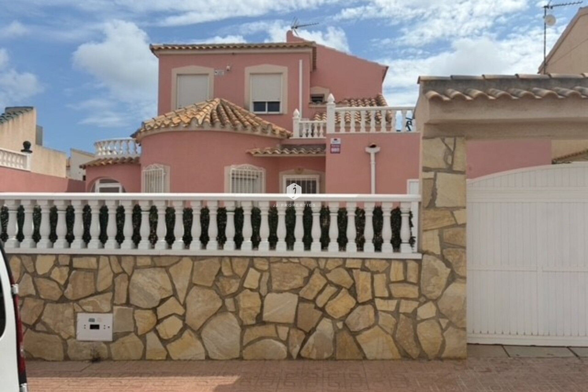 Segunda mano - Villa -
Playa Flamenca - Costa Blanca