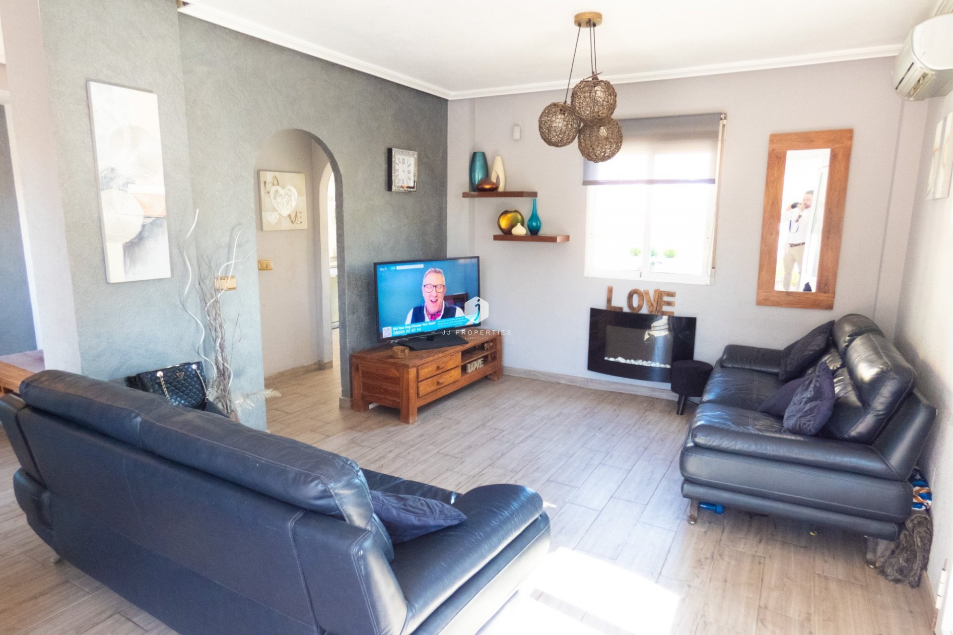 Segunda mano - Villa -
Playa Flamenca - Costa Blanca