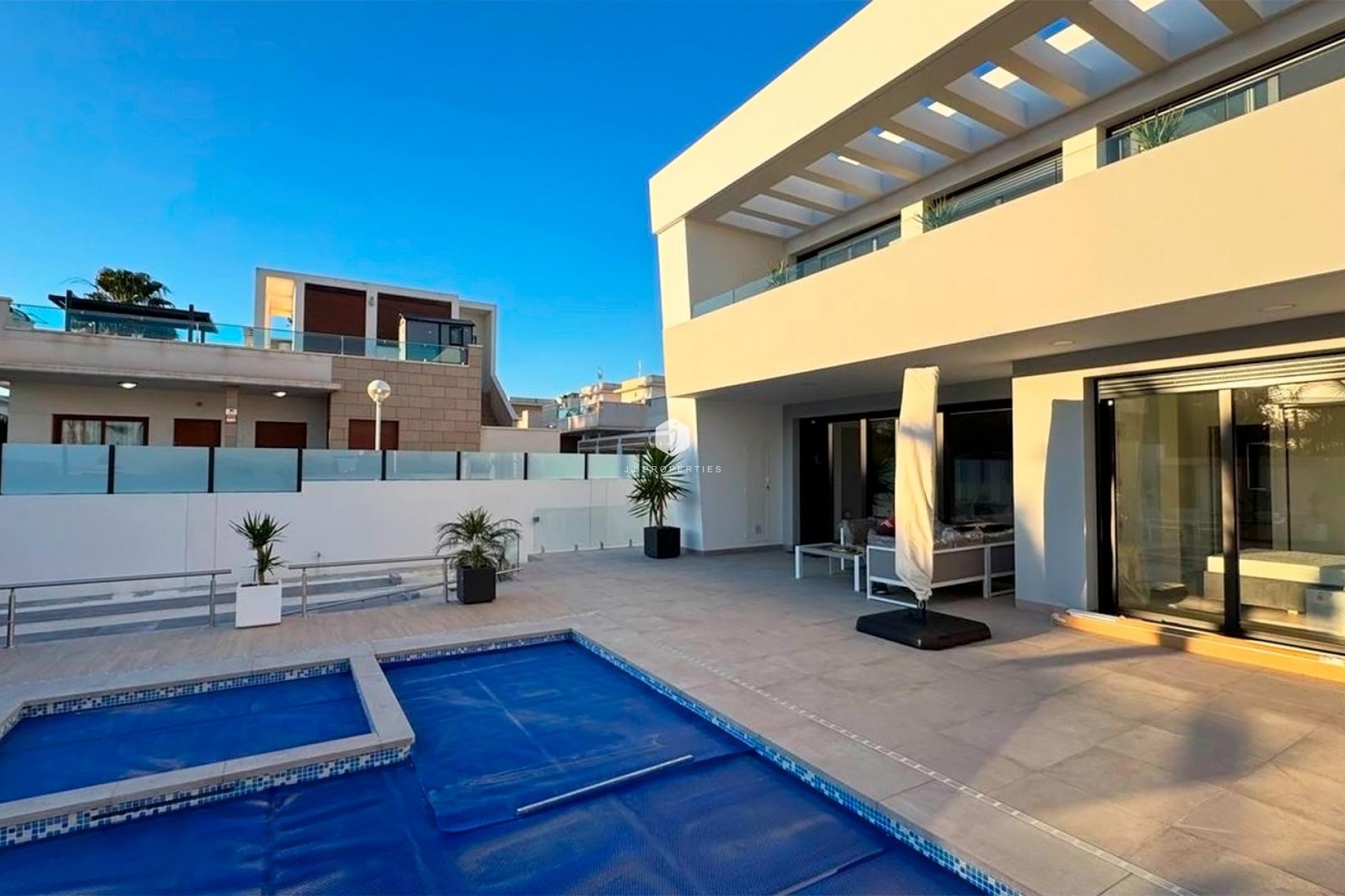 Segunda mano - Villa -
Rojales - Ciudad Quesada