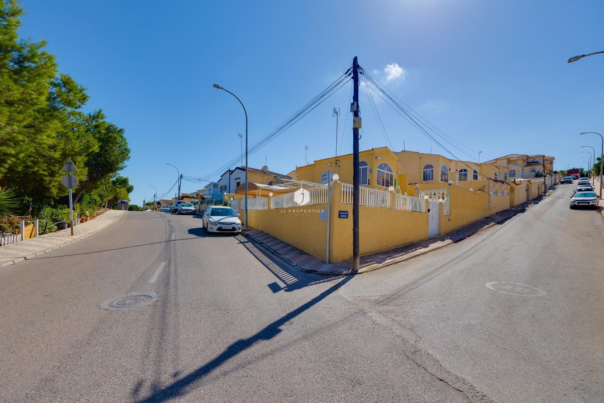 Segunda mano - Villa -
San Fulgencio - La Marina