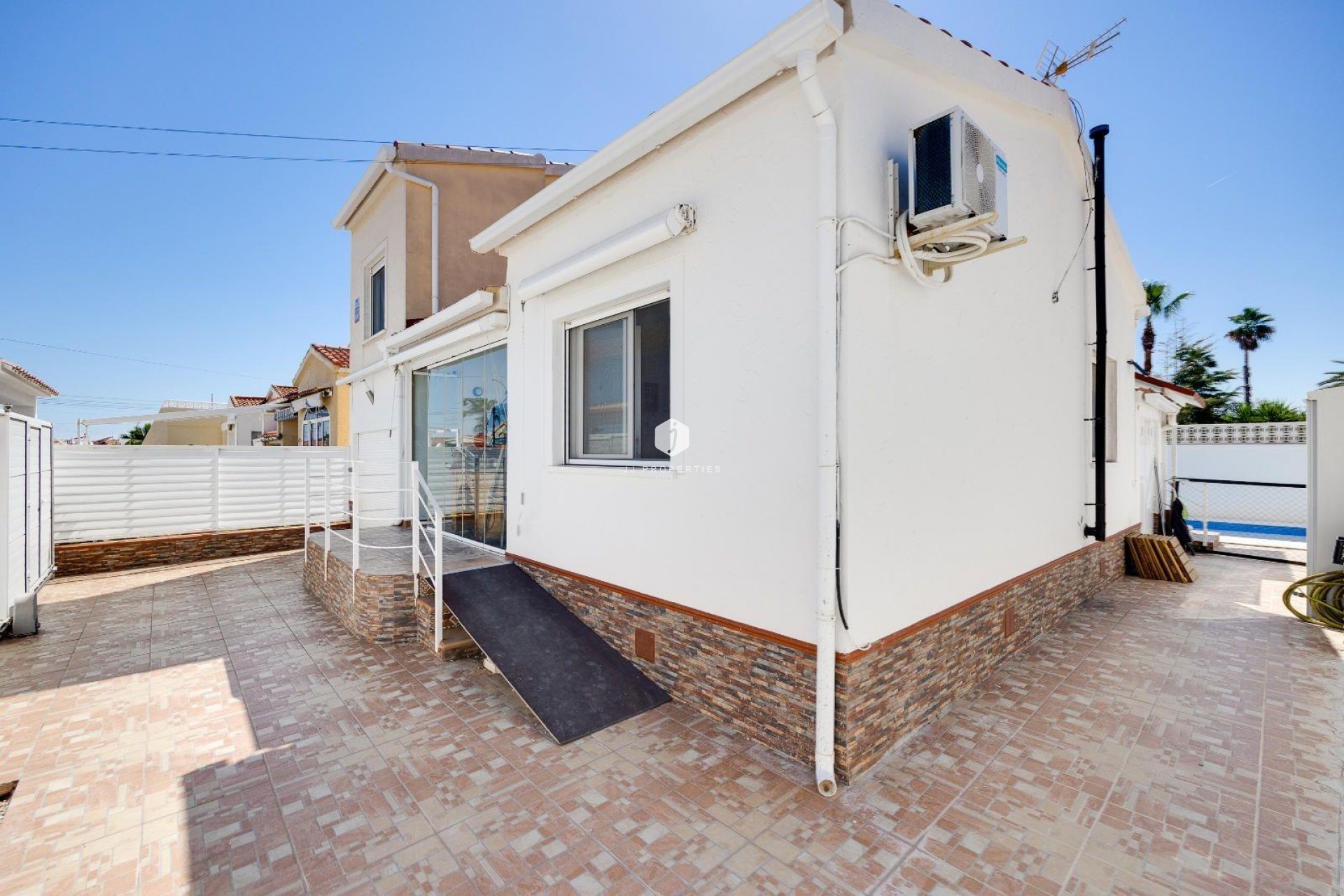 Segunda mano - Villa -
San Fulgencio - La Marina