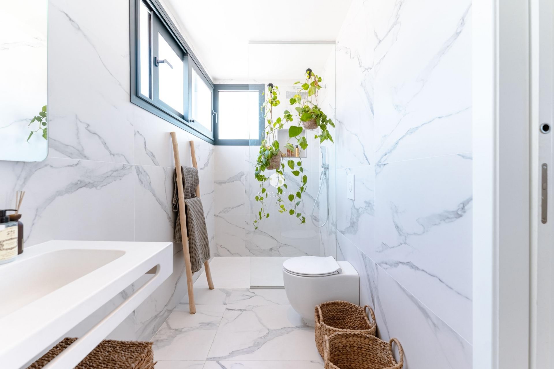 Segunda mano - Villa -
San Miguel de Salinas - Bellavista