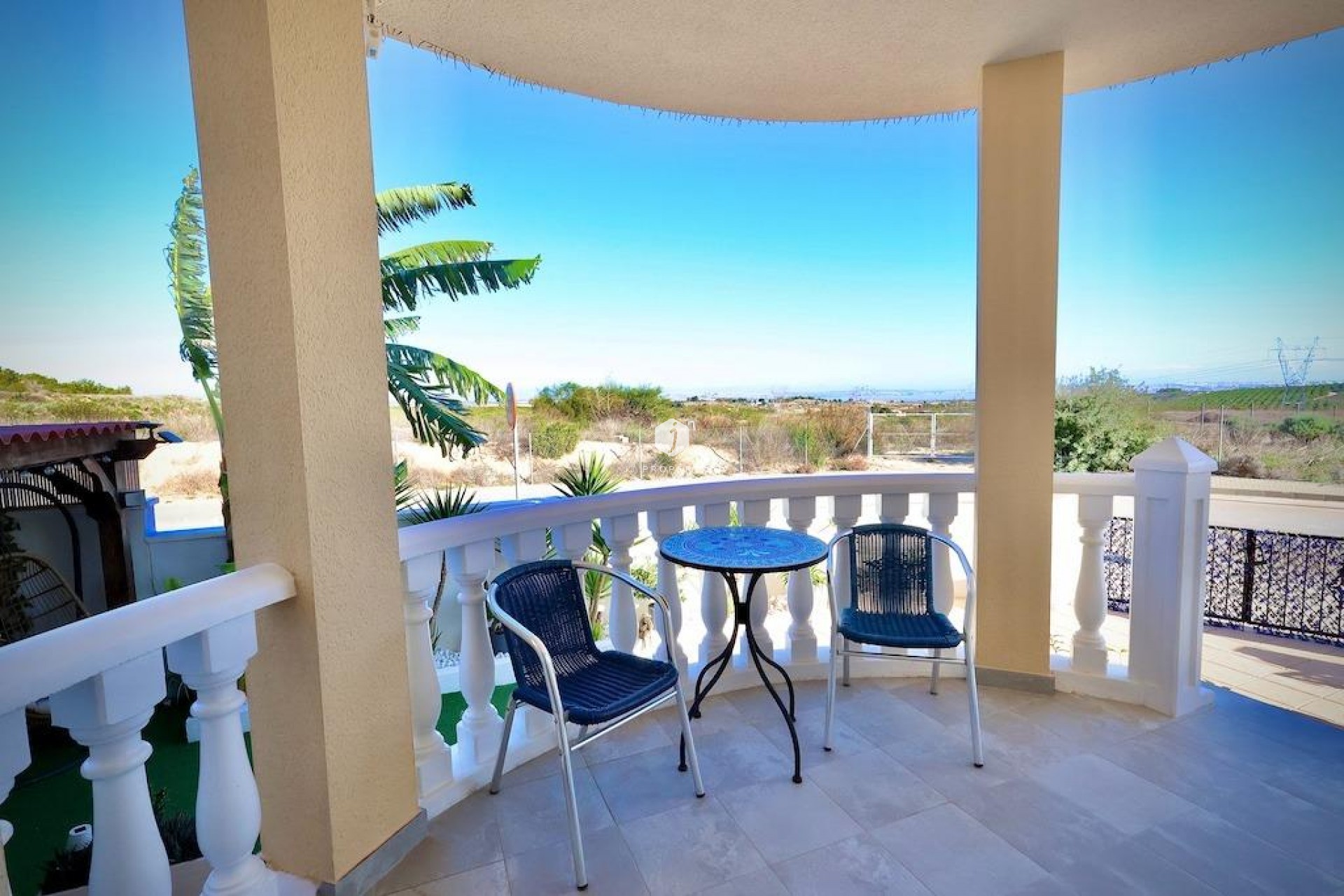 Segunda mano - Villa -
San Miguel de Salinas - Inland