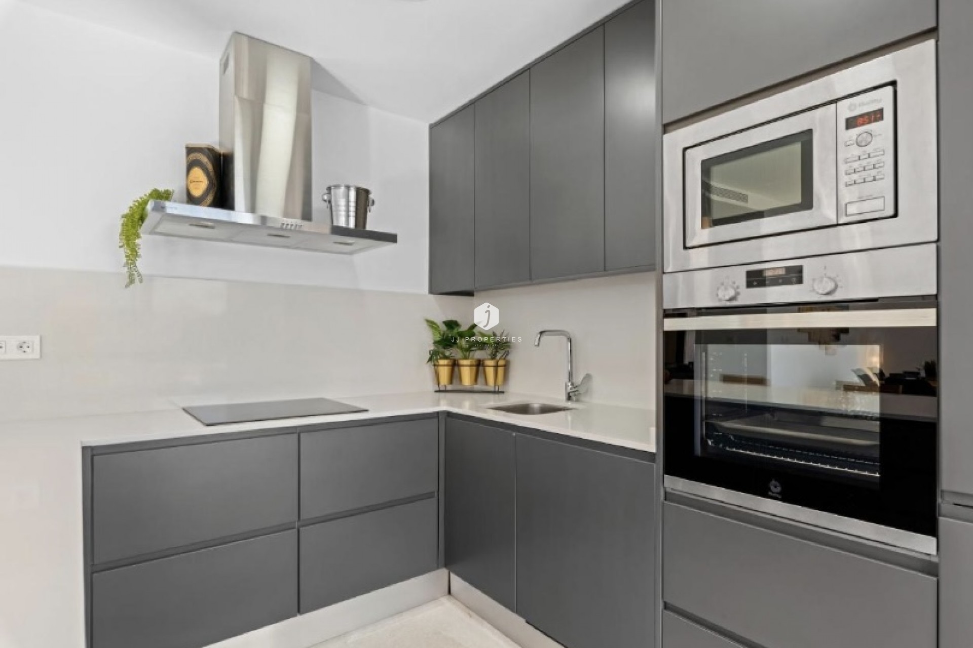 Segunda mano - Villa -
San Miguel de Salinas - Inland