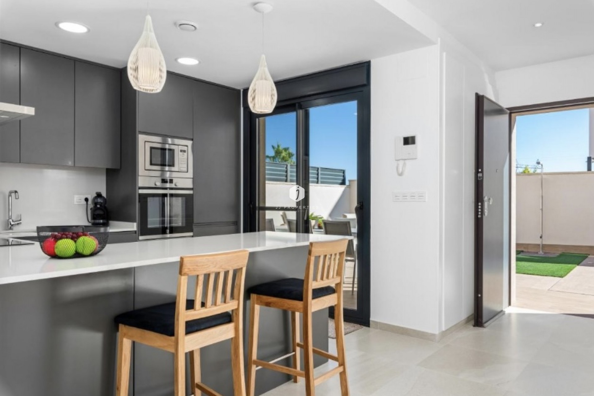 Segunda mano - Villa -
San Miguel de Salinas - Inland