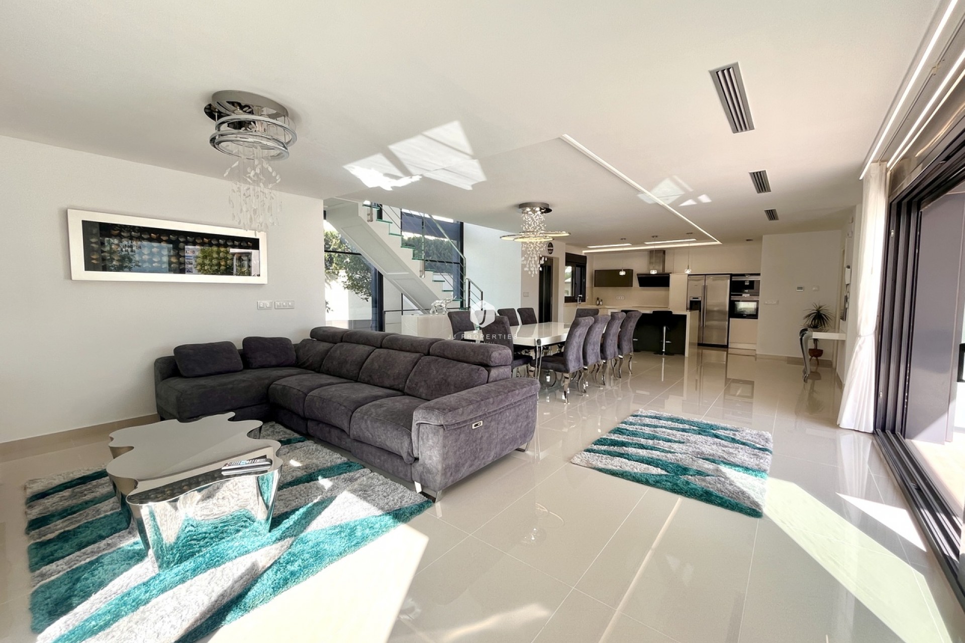 Segunda mano - Villa -
San Miguel de Salinas - Inland