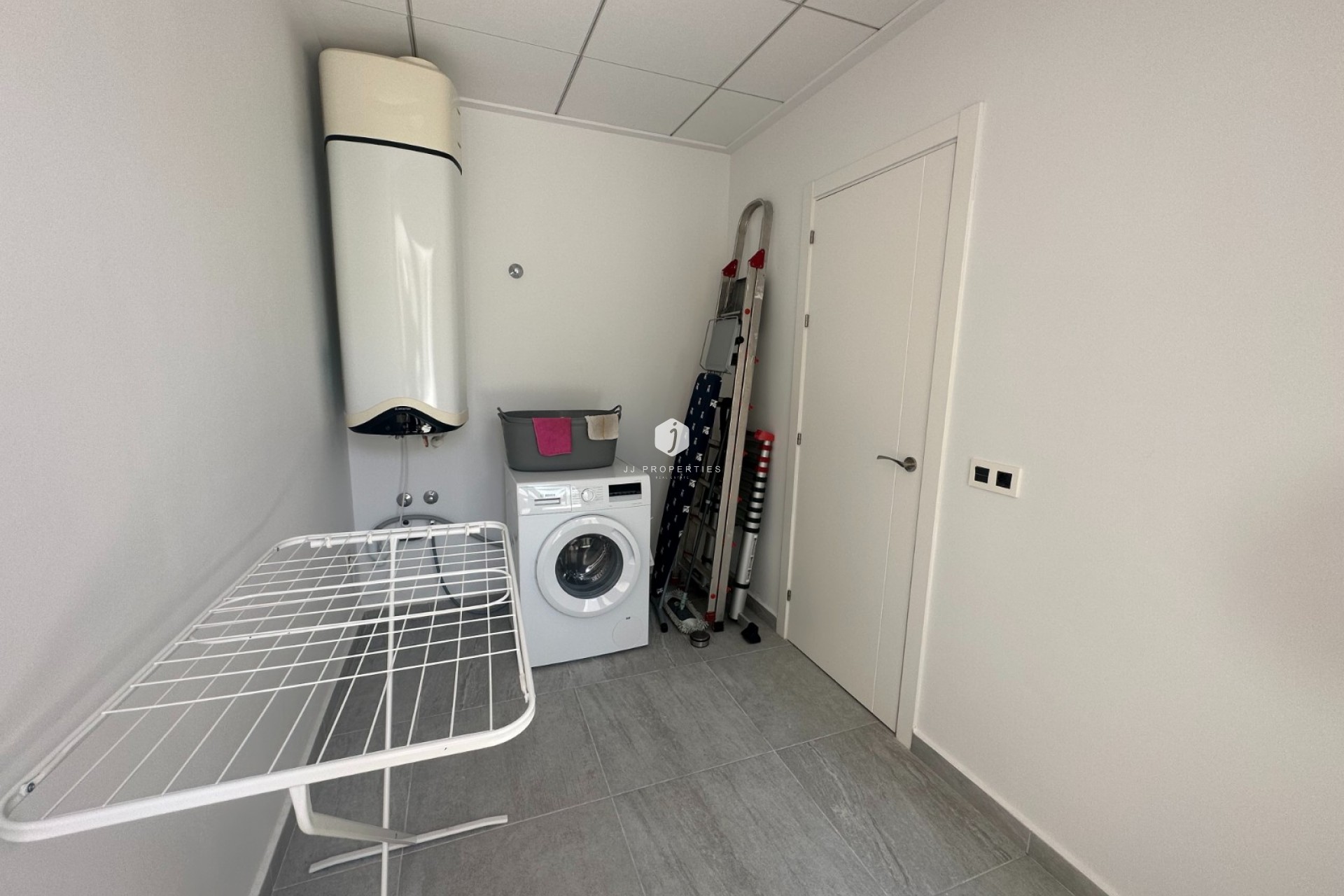 Segunda mano - Villa -
San Miguel de Salinas - Inland