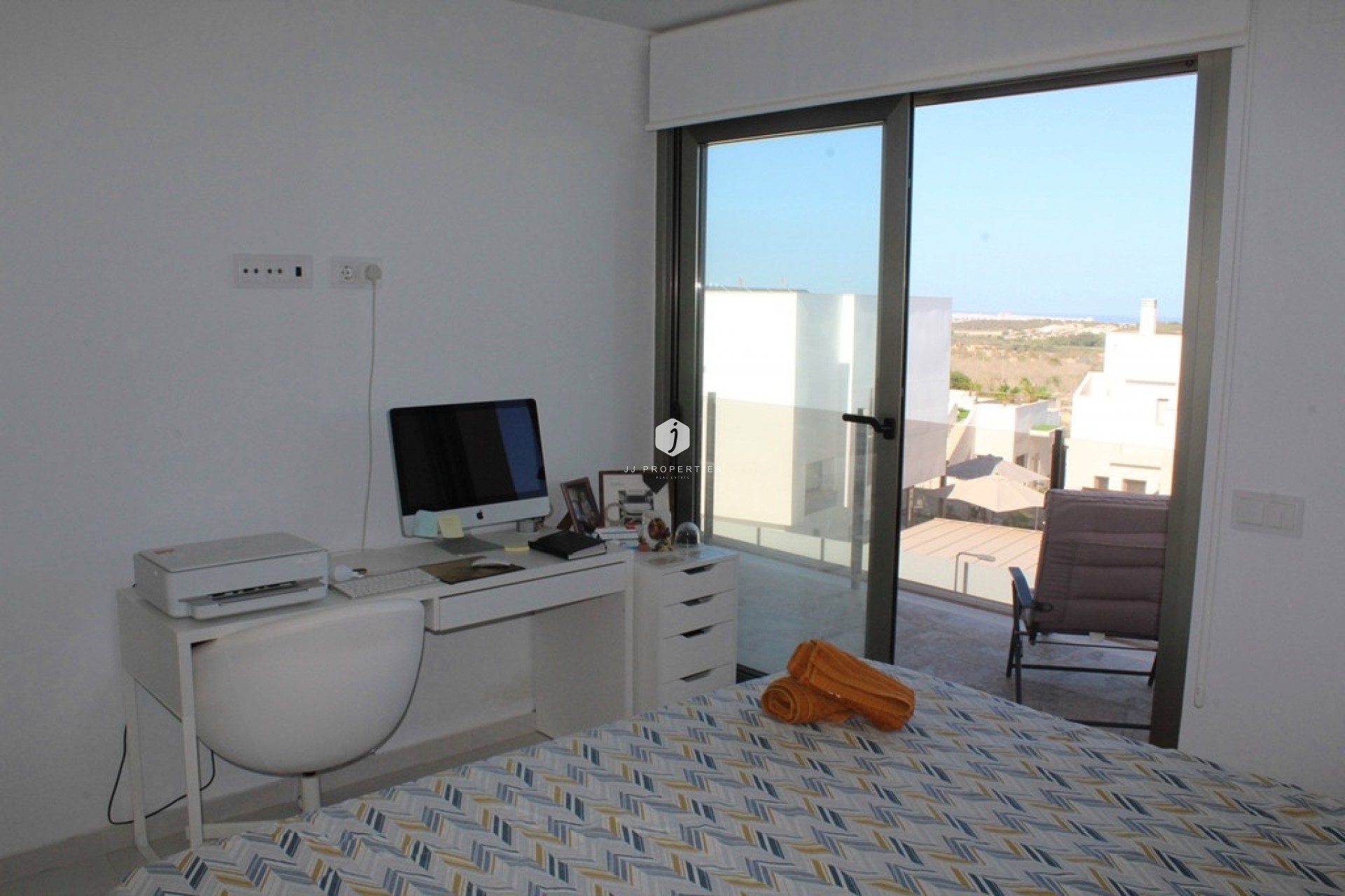 Segunda mano - Villa -
San Miguel de Salinas - Inland